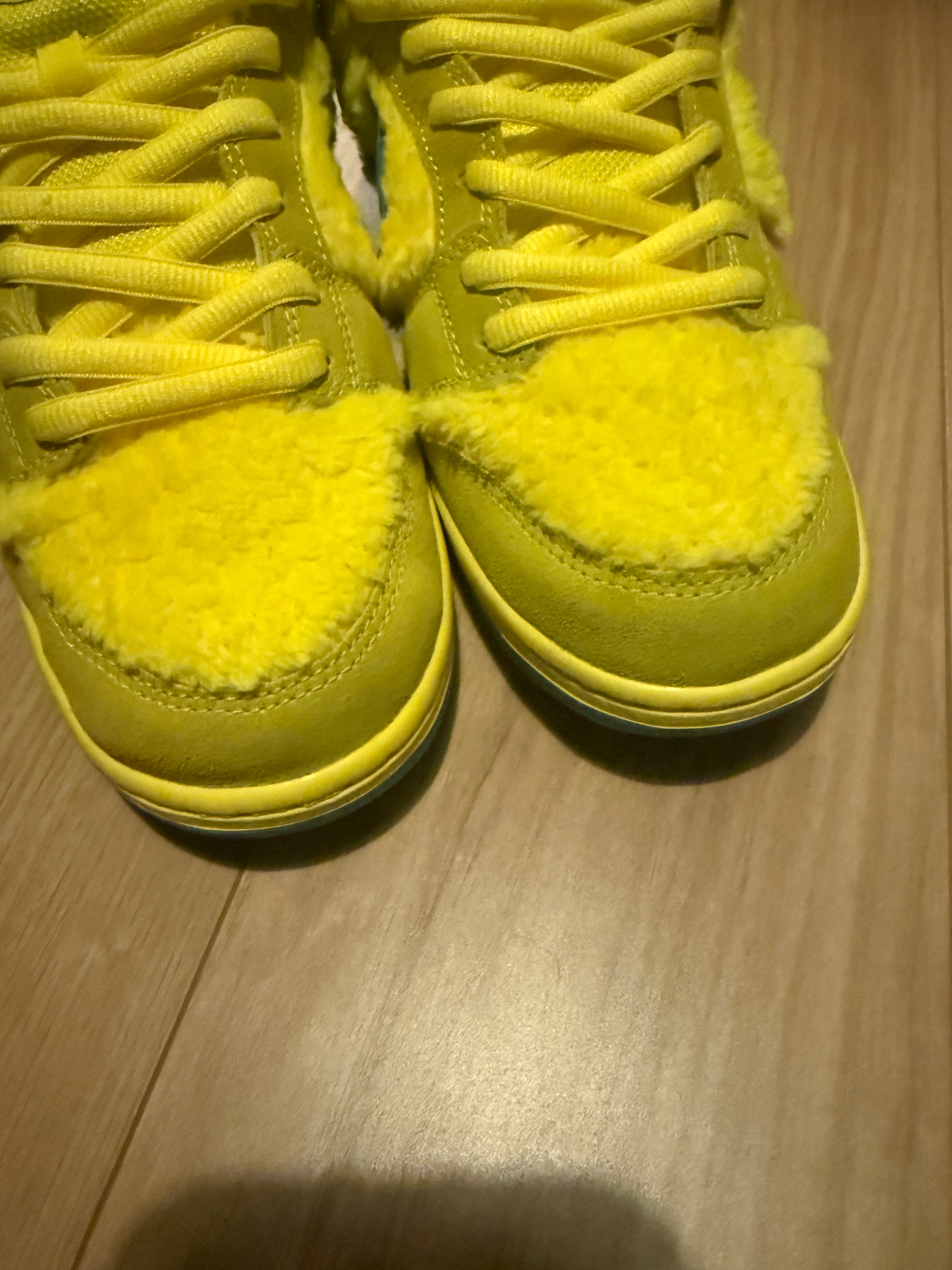 グレイトフルデッドベアーズ × ナイキ SB ダンク ロー "イエローベア"