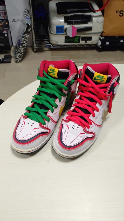 Gundam Unicorn × Nike SB Dunk High PRO QS "UNICORN"