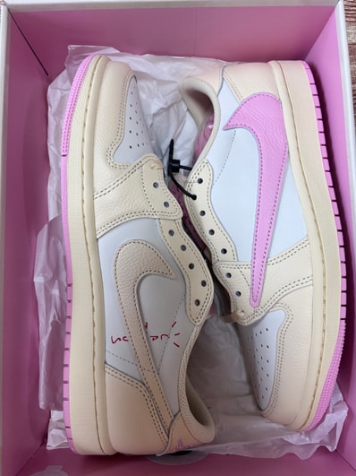 Travis Scott × Nike Air Jordan 1 Retro Low OG "Muslin/Shy Pink"