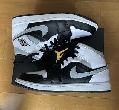 NIKE AIR JORDAN 1 MID "WHITE SHADOW"