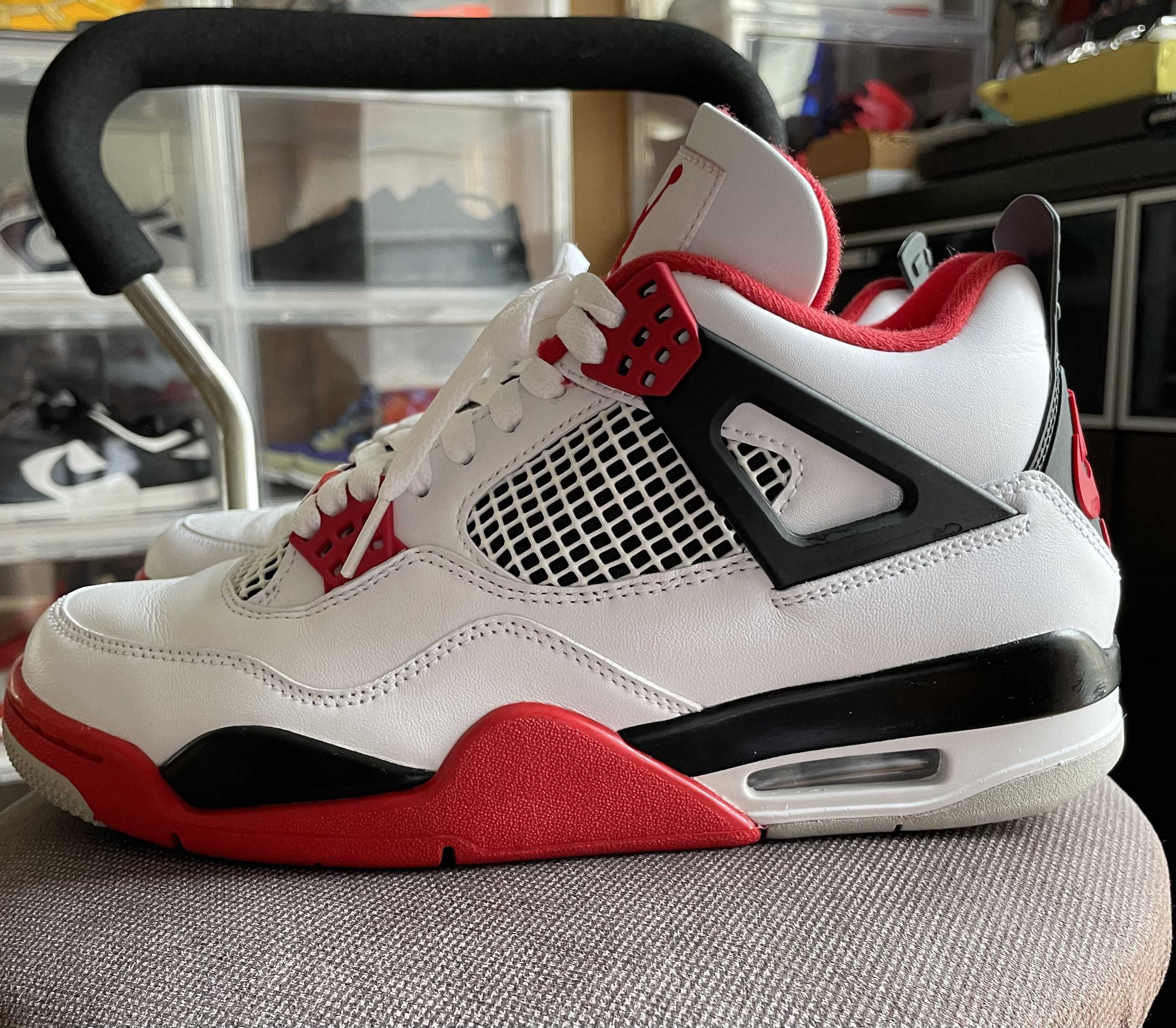 Nike Air Jordan 4 Retro OG "Fire Red" (2020)
