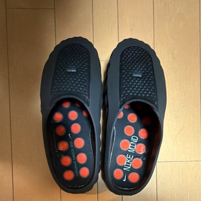 Nike Mind 001 Mules "Black/Hyper Crimson"