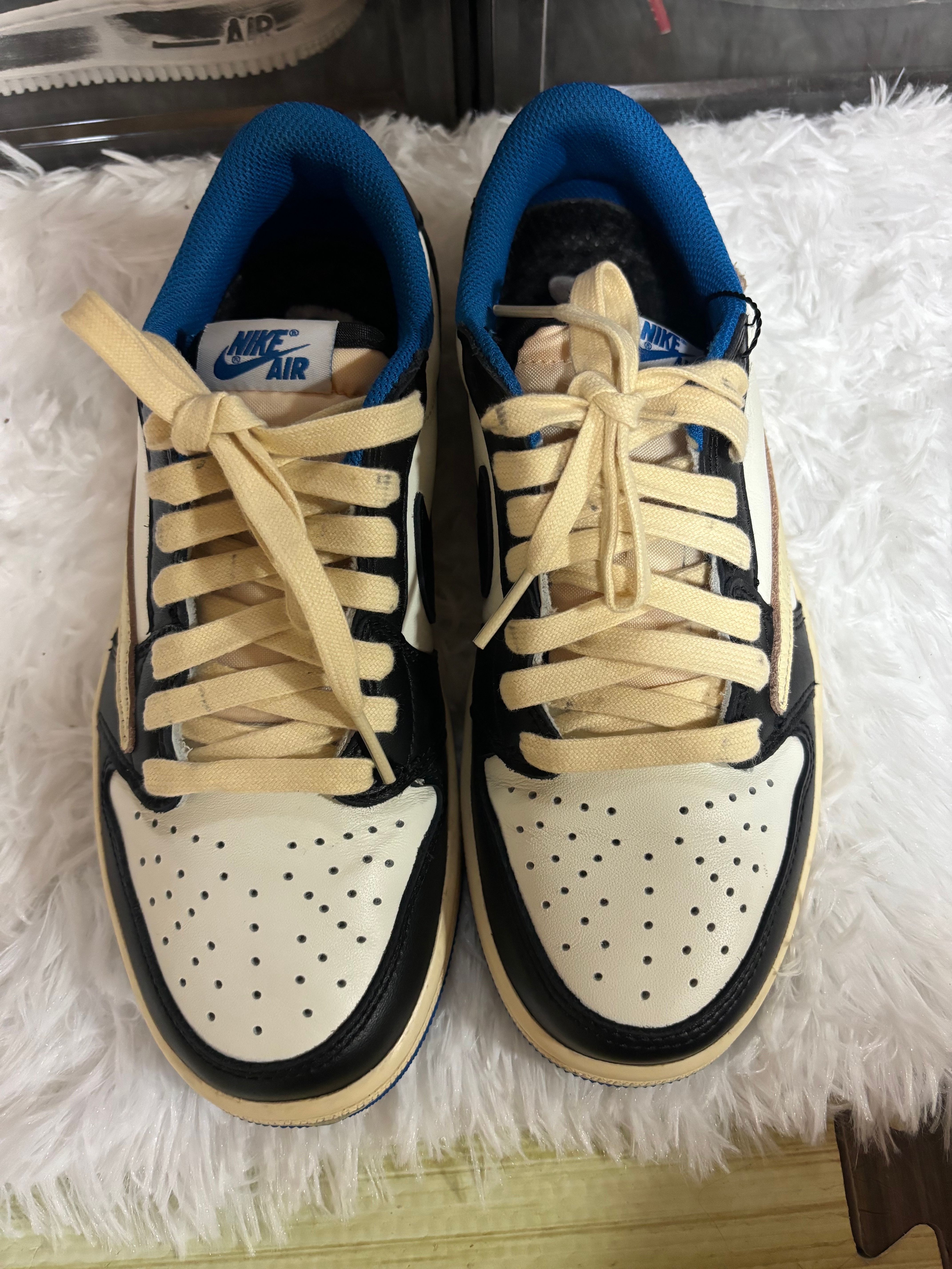 Travis Scott × fragment design × Nike Air Jordan 1 Low OG SP "Military Blue"