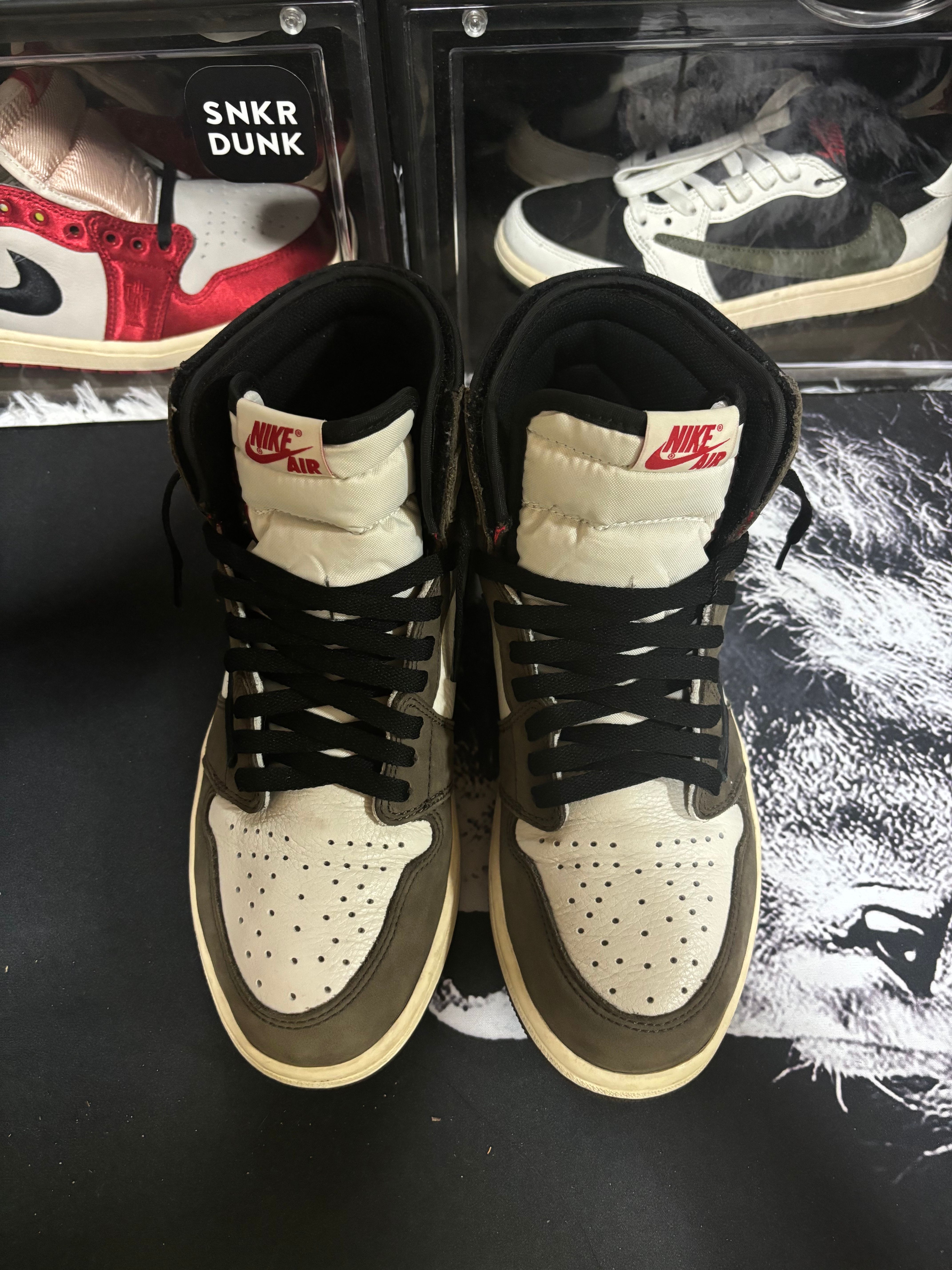 Travis Scott × Nike Air Jordan 1 Retro High OG TS SP "Sail/Dark Mocha"