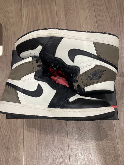 Nike Air Jordan 1 High OG "Sail/Dark Mocha/Black"