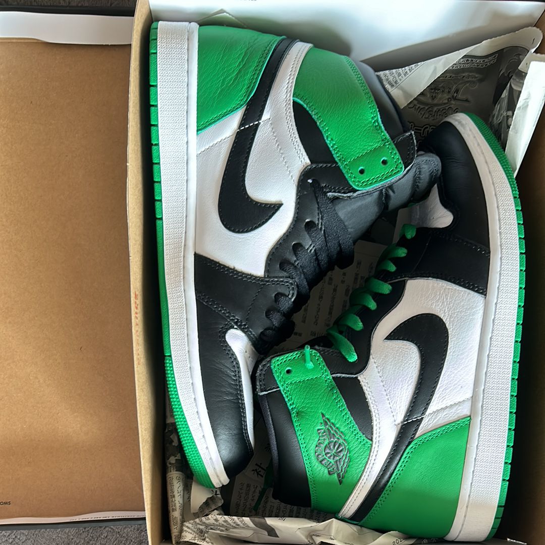 Nike Air Jordan 1 Retro High OG "Celtics/Black and Lucky Green" (2023)