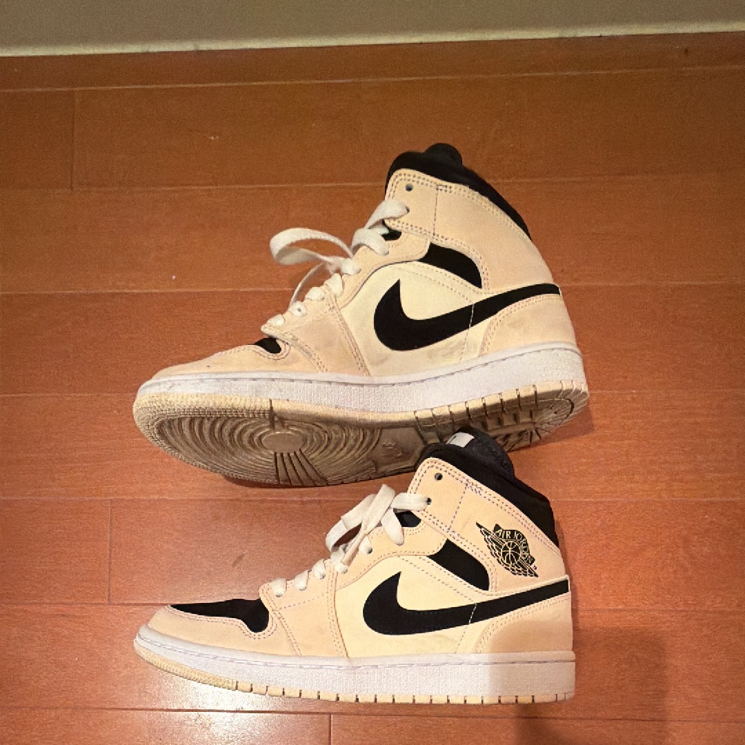 Nike Women's Air Jordan 1 Mid "Guava Ice"