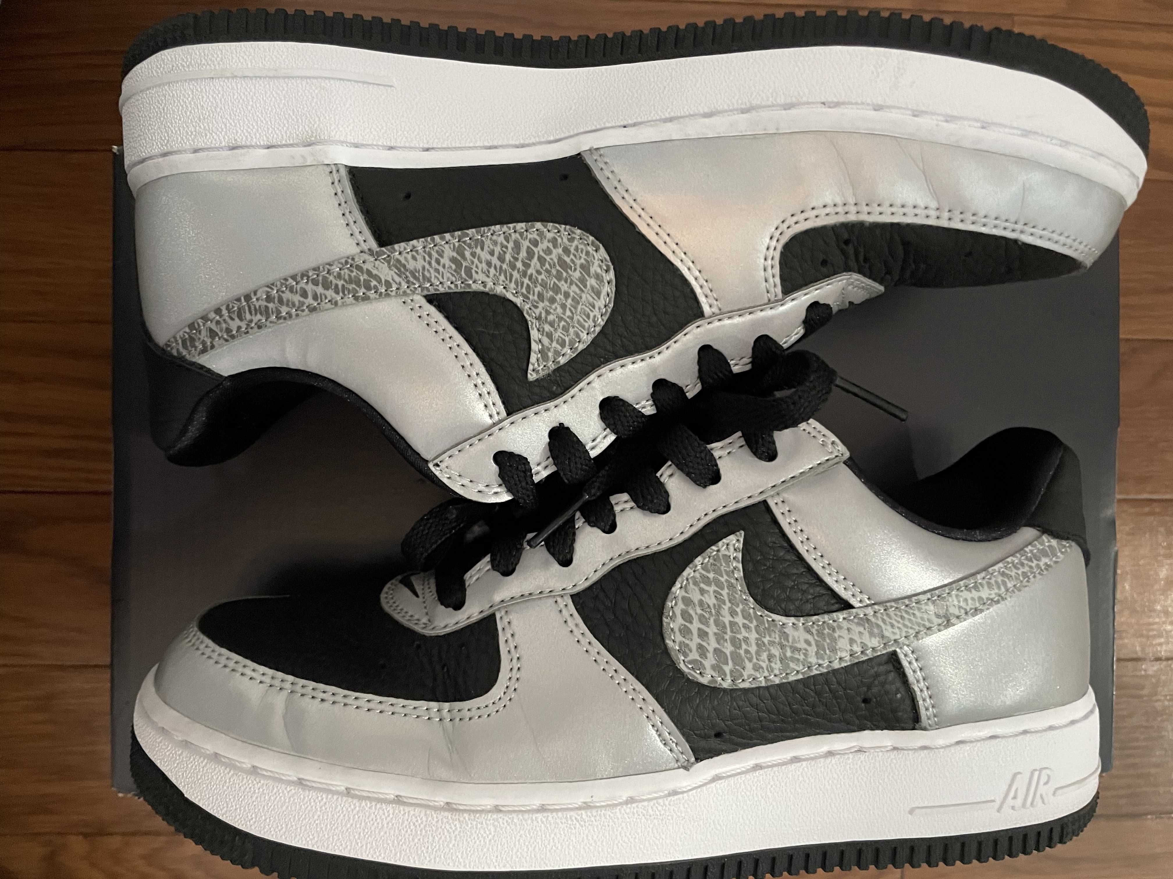 Nike Air Force 1 Low "Silver Snake"