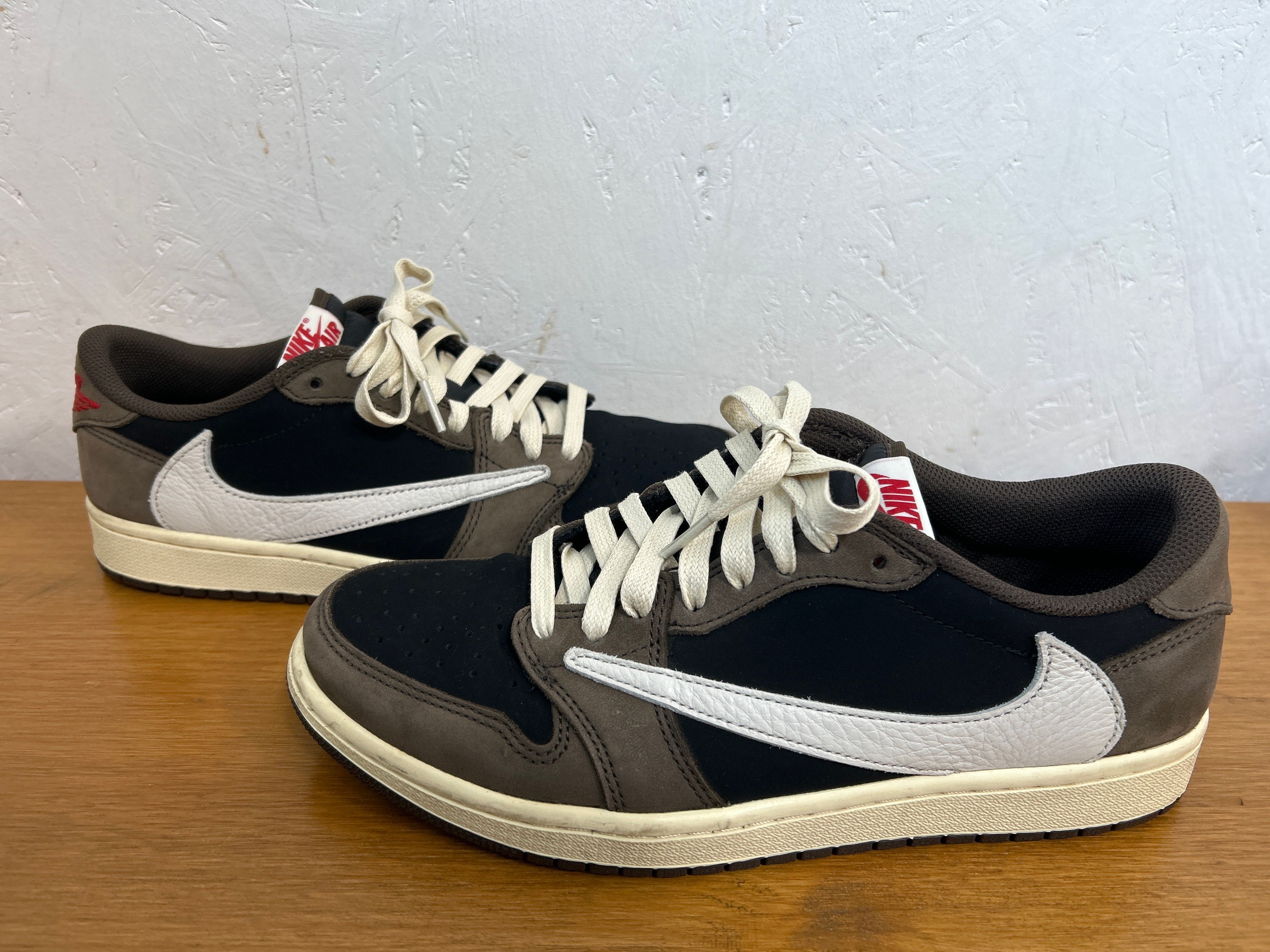 Travis Scott × Nike Air Jordan 1 Low OG SP-T  "Black/Dark Mocha"