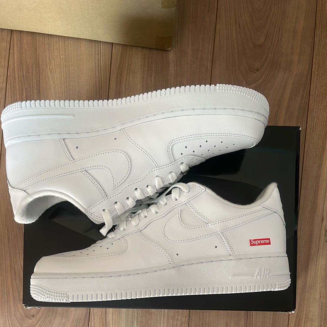 Supreme × Nike Air Force 1 Low "White"