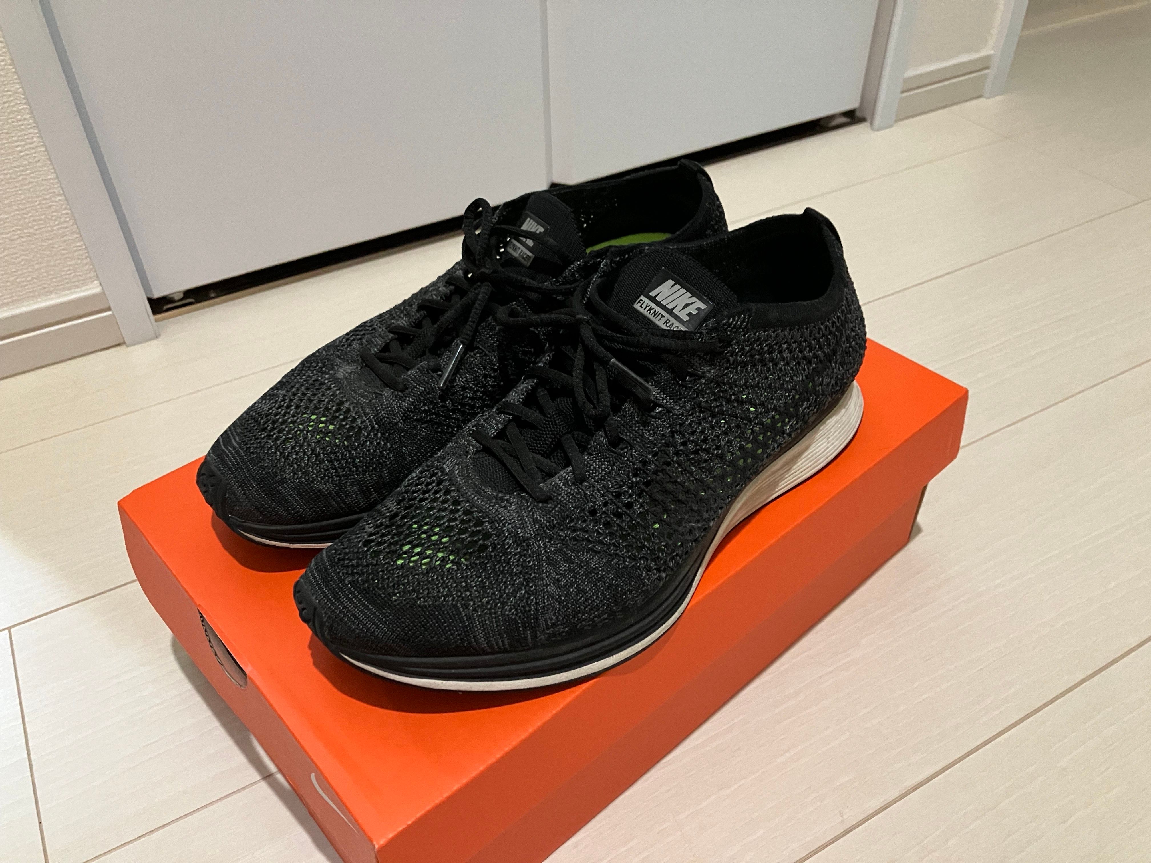 Nike Flyknit Racer "Knit by Night"