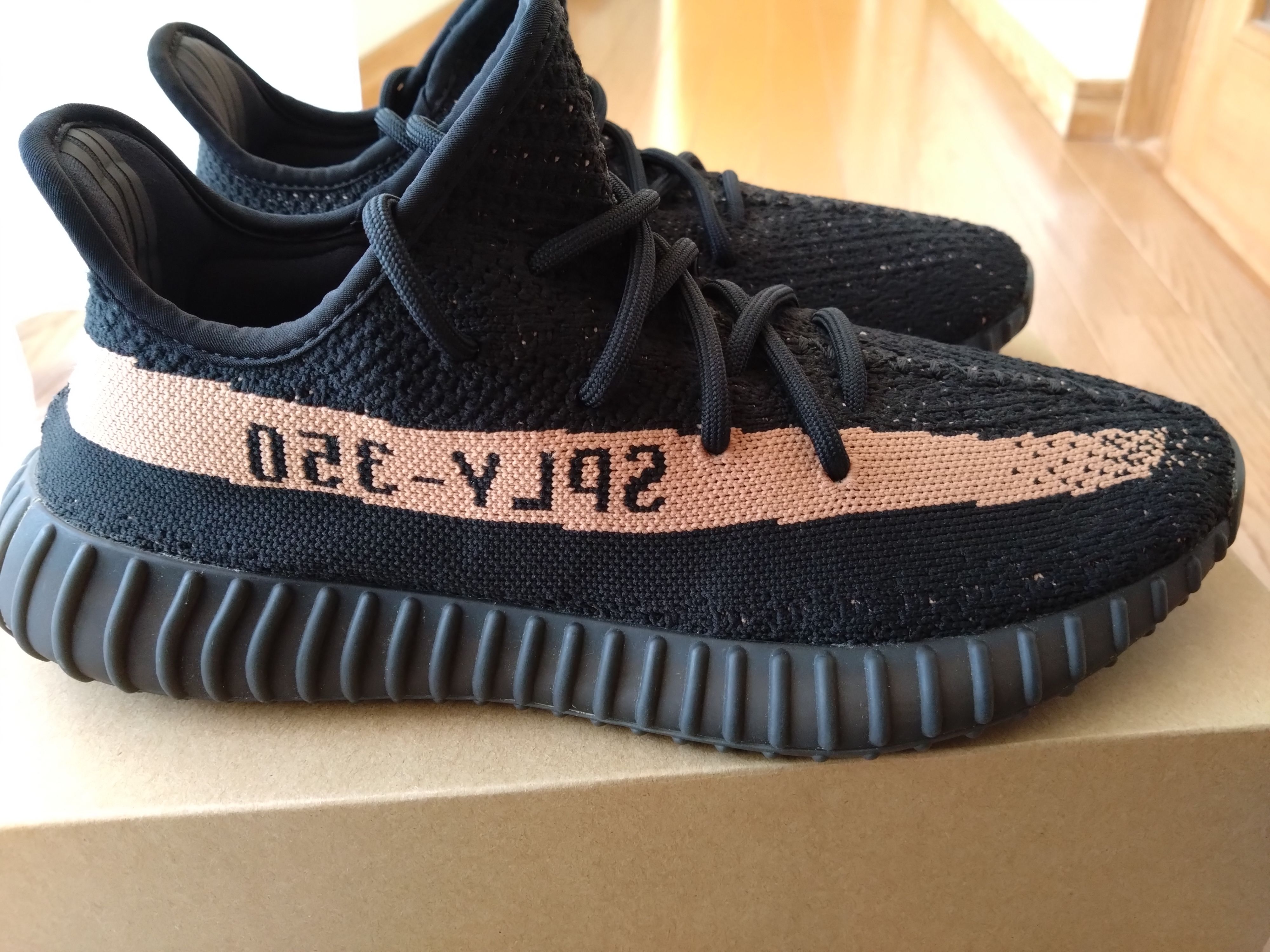 adidas YEEZY Boost 350 V2 "Core Black/Copper"