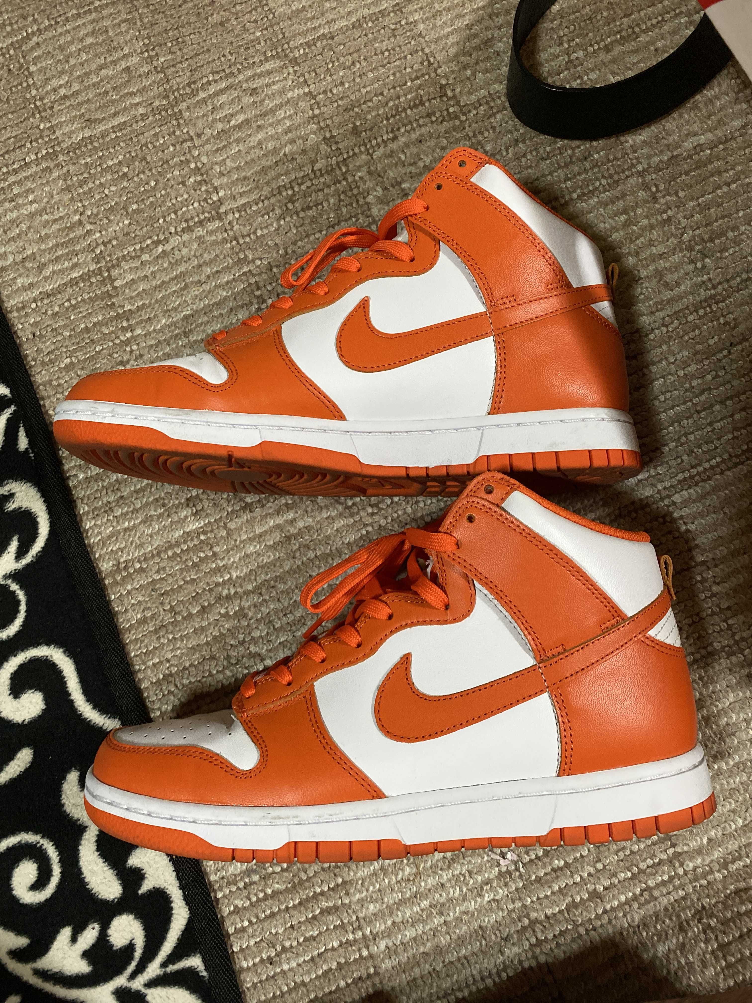 Nike Dunk High "Orange Blaze"