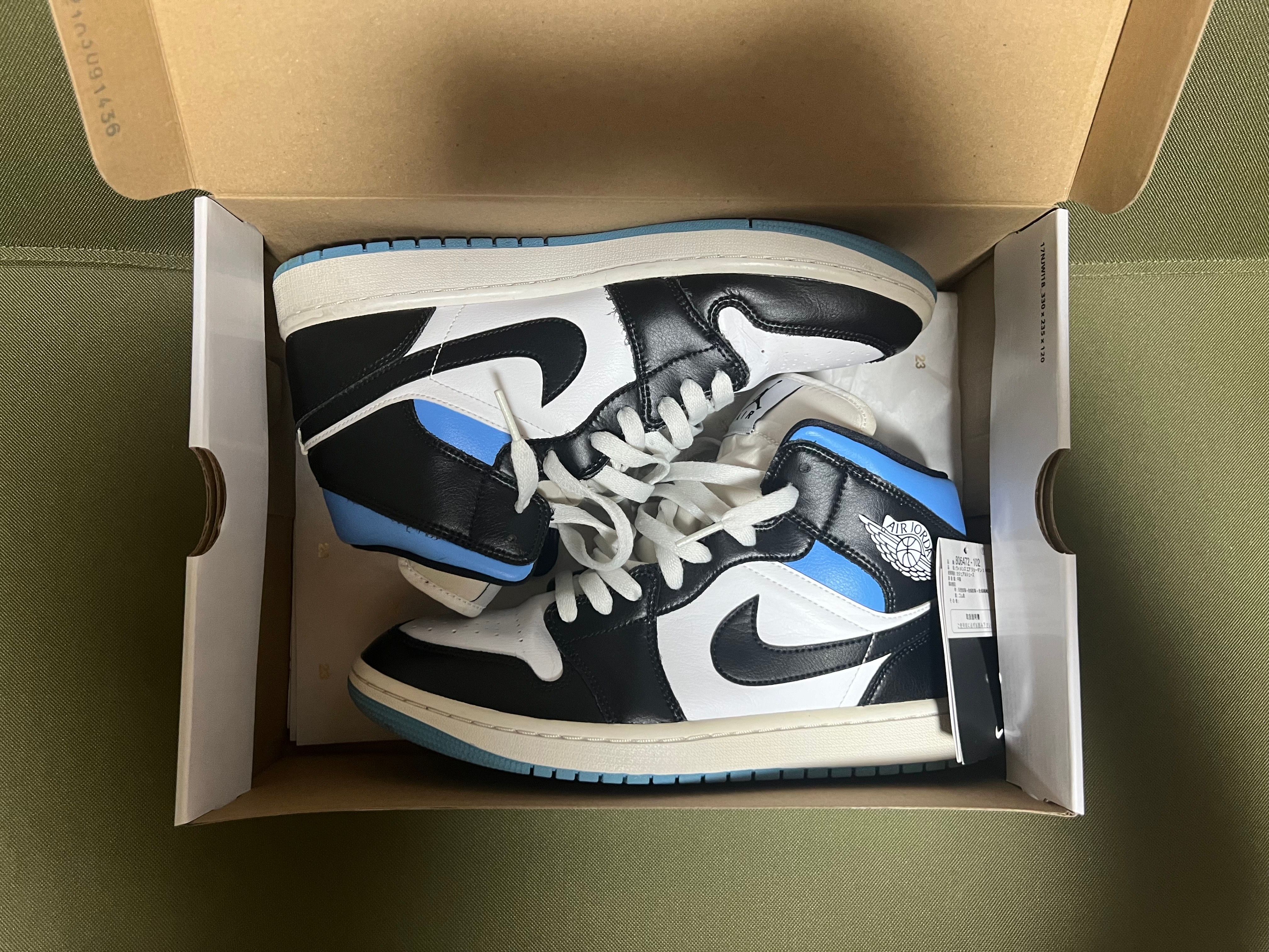 Nike Women's Air Jordan 1 Mid "Black/University Blue"