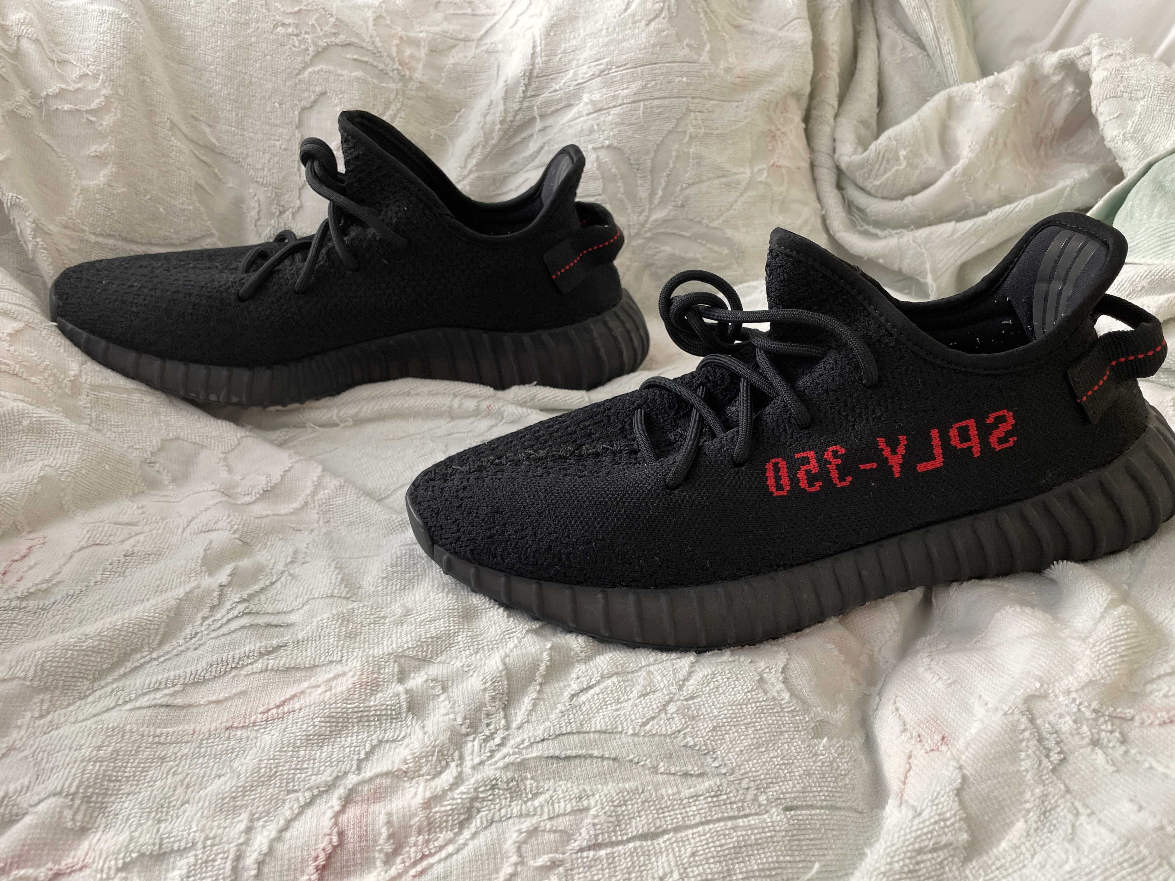 adidas YEEZY Boost 350 V2 "Core Black/Red" (2020)