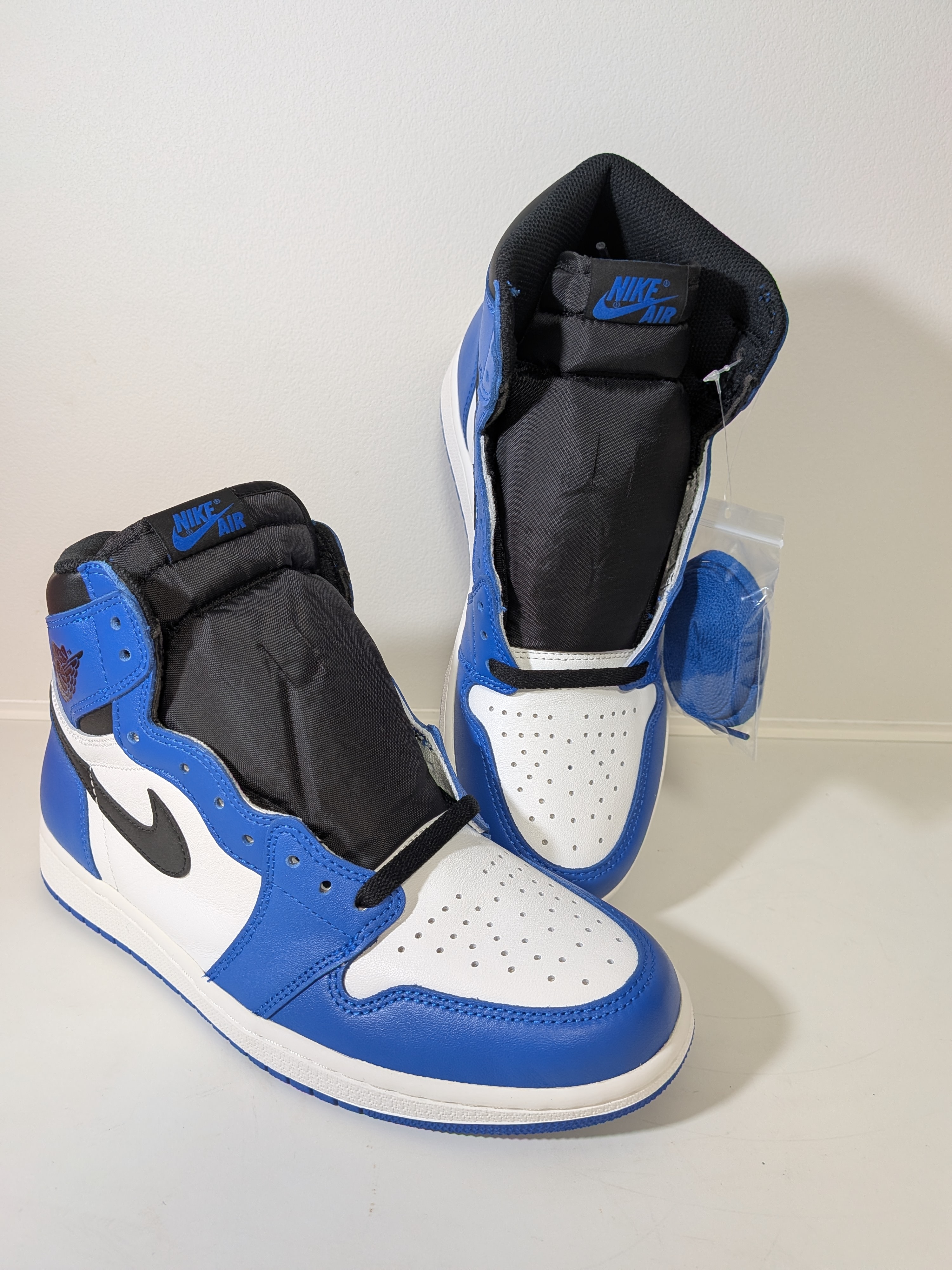 Nike Air Jordan 1 Retro High OG "Game Royal"