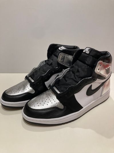 Nike Women's Air Jordan 1 Retro High OG "Silver Toe"