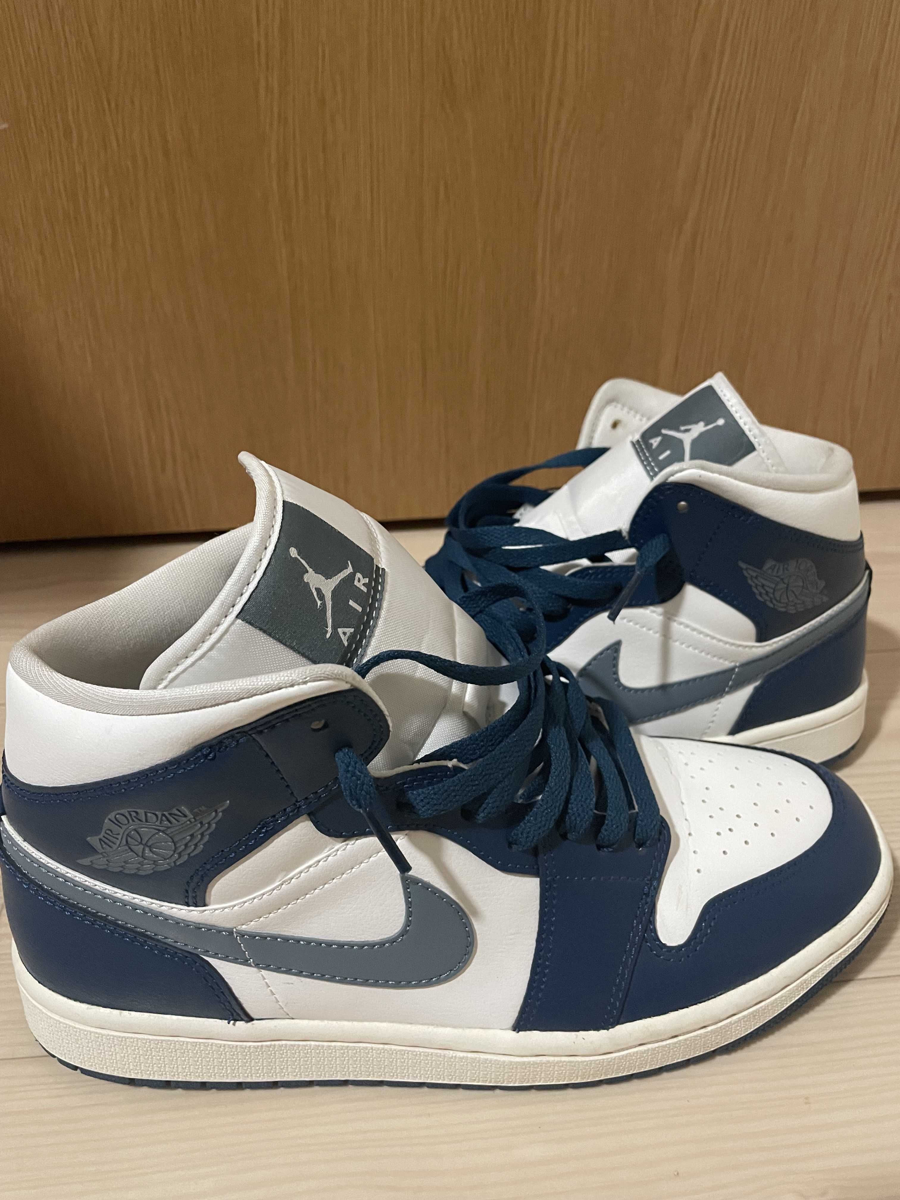 Nike Women's Air Jordan 1 Mid "Sky J French Blue"