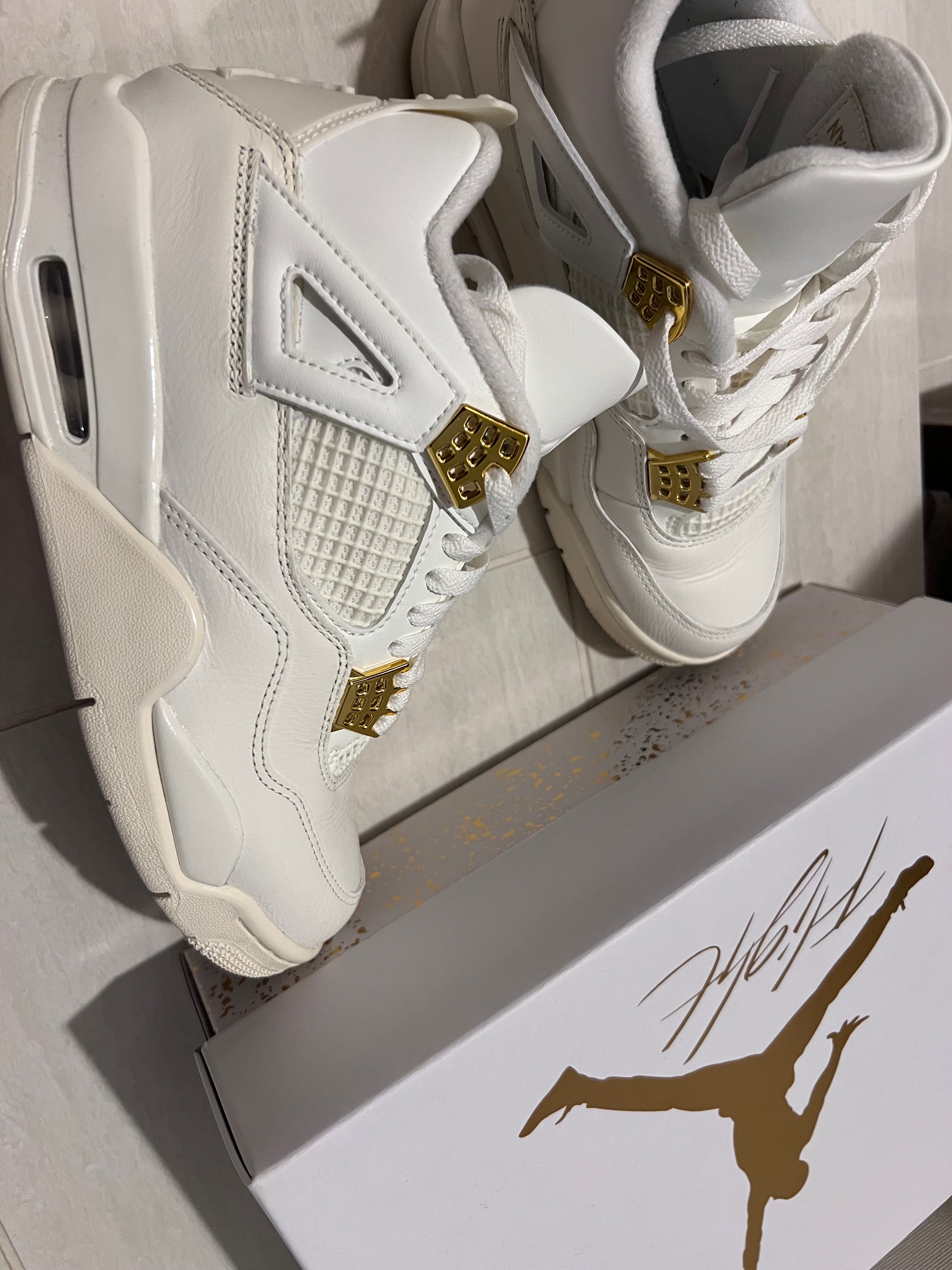 Nike Women's Air Jordan 4 Retro "White & Gold"