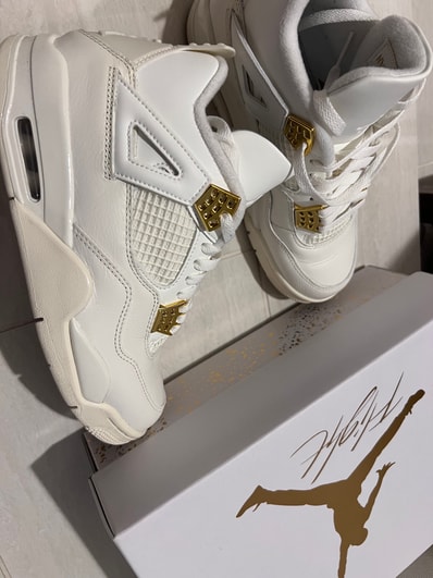 Nike Women's Air Jordan 4 Retro "White & Gold"