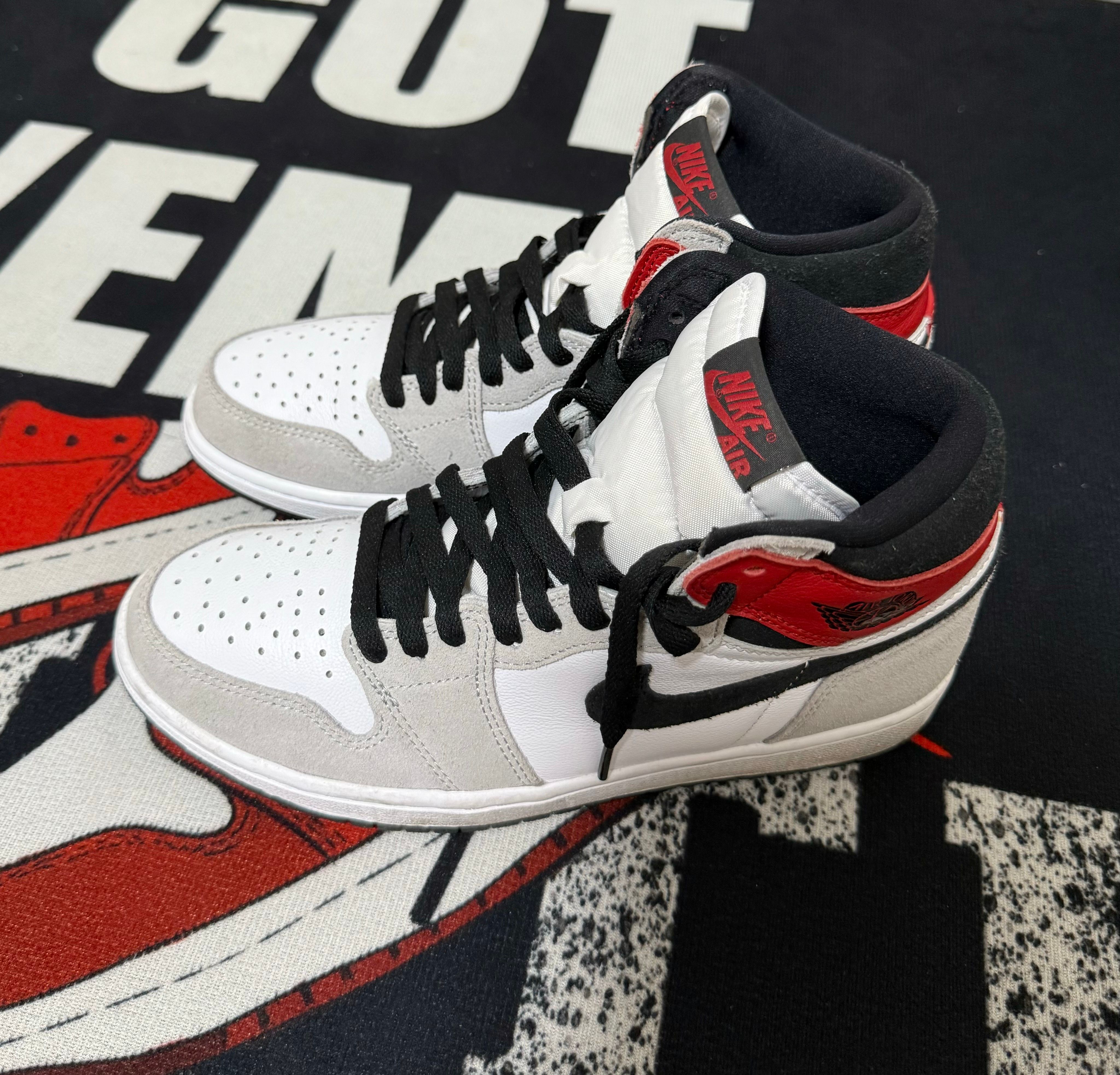 Nike Air Jordan 1 High OG "White/Black/Light Smoke Grey"