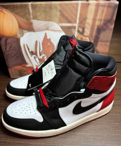 Nike Air Jordan 1 Retro High OG "Black Toe Reimagined"