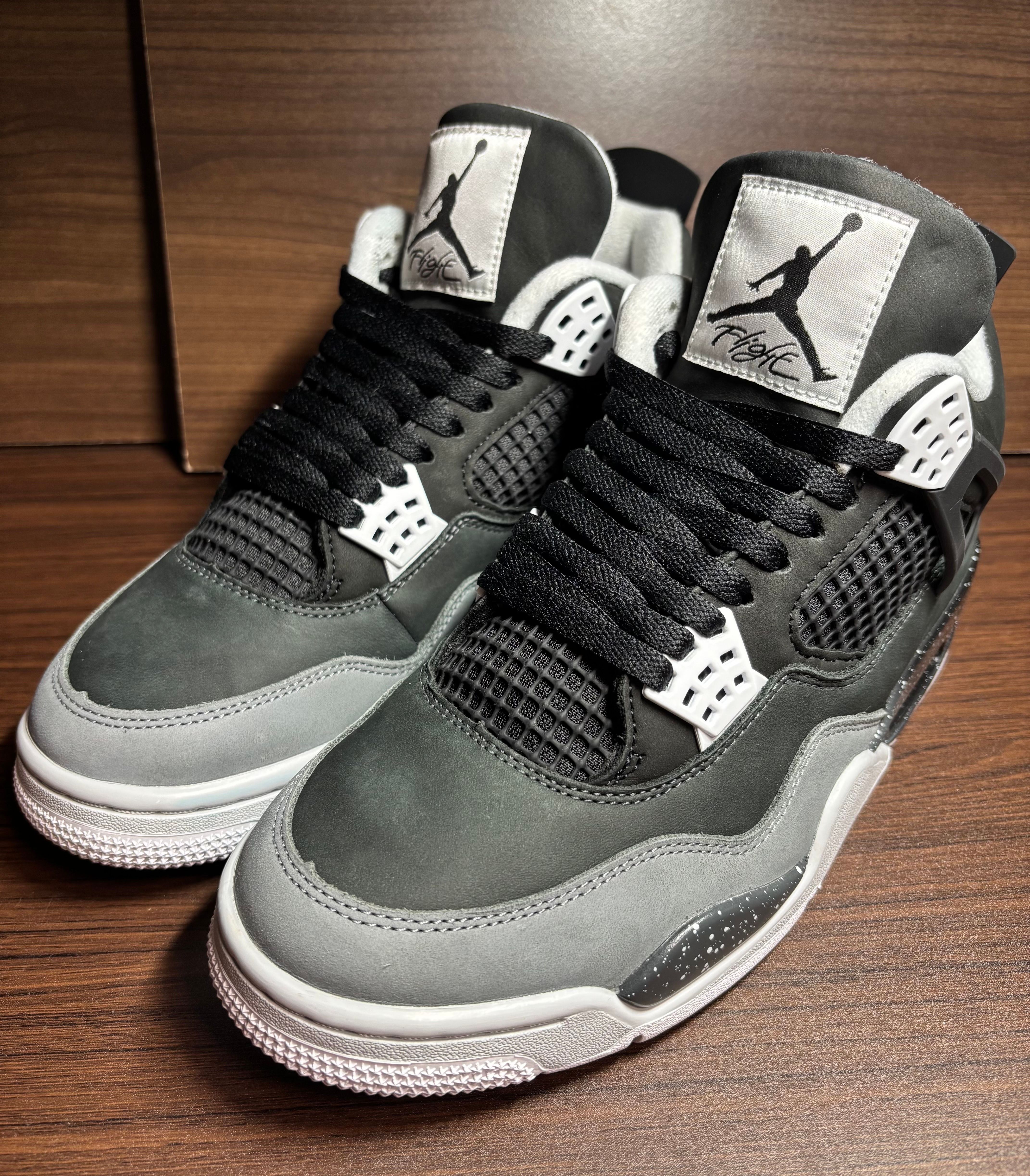 エアジョーダン4(AJ4) 人気の新作/中古通販【スニーカーダンク】