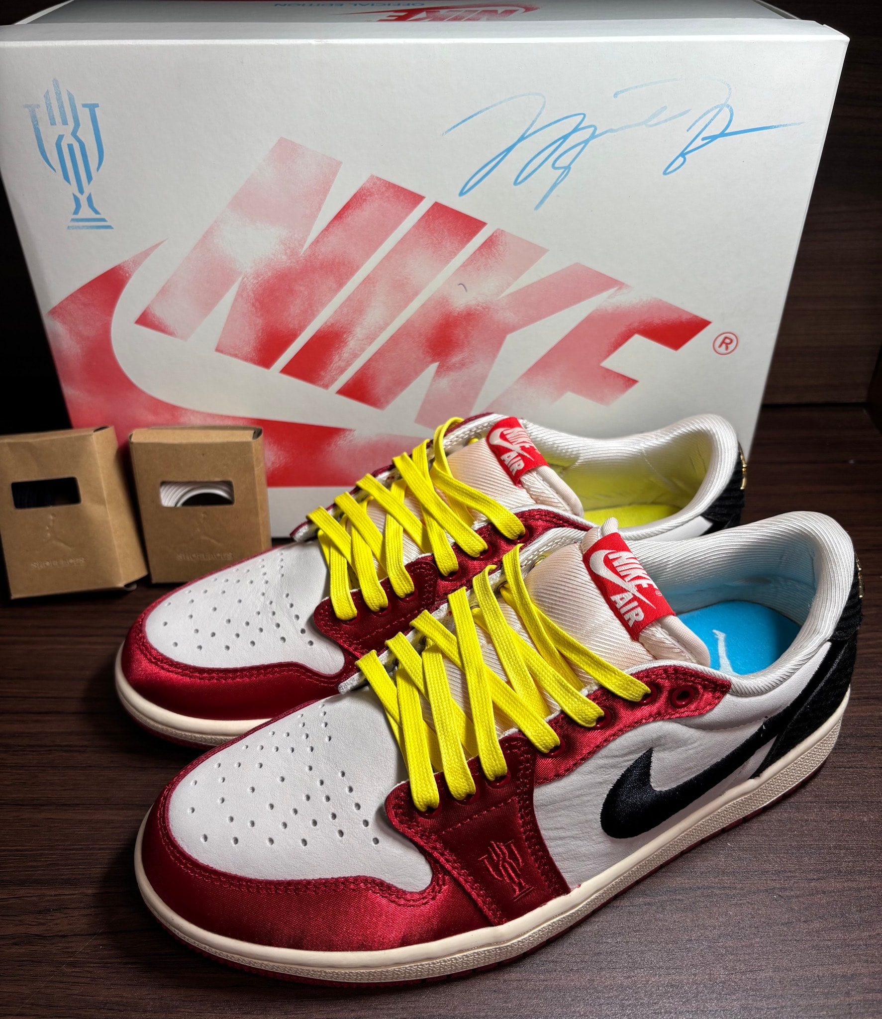 Trophy Room × Nike Air Jordan 1 Low OG "Sail and Varsity Red"
