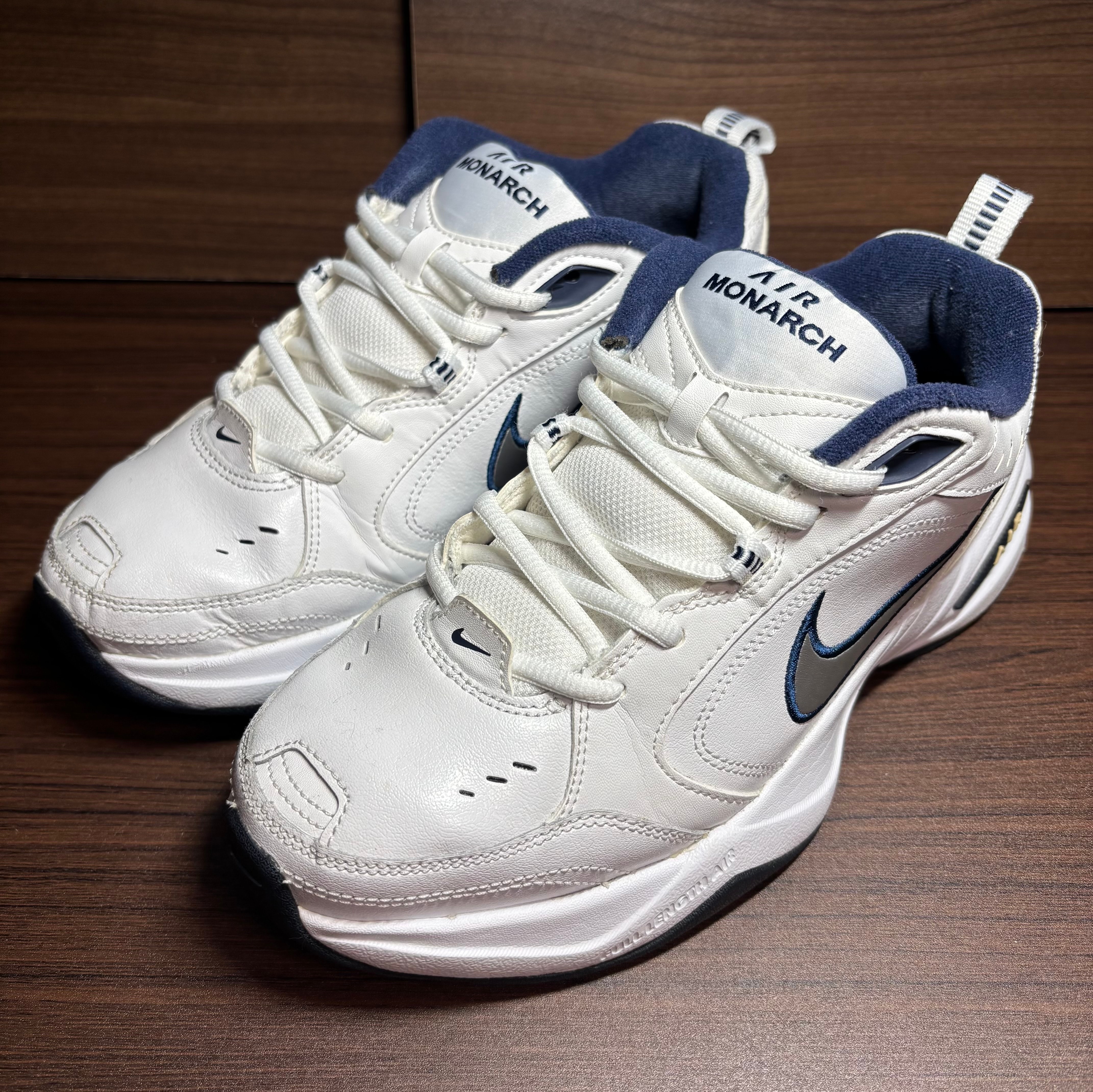 ナイキ エアモナーク4 "ホワイト/メタリックシルバー" (レギュラー)