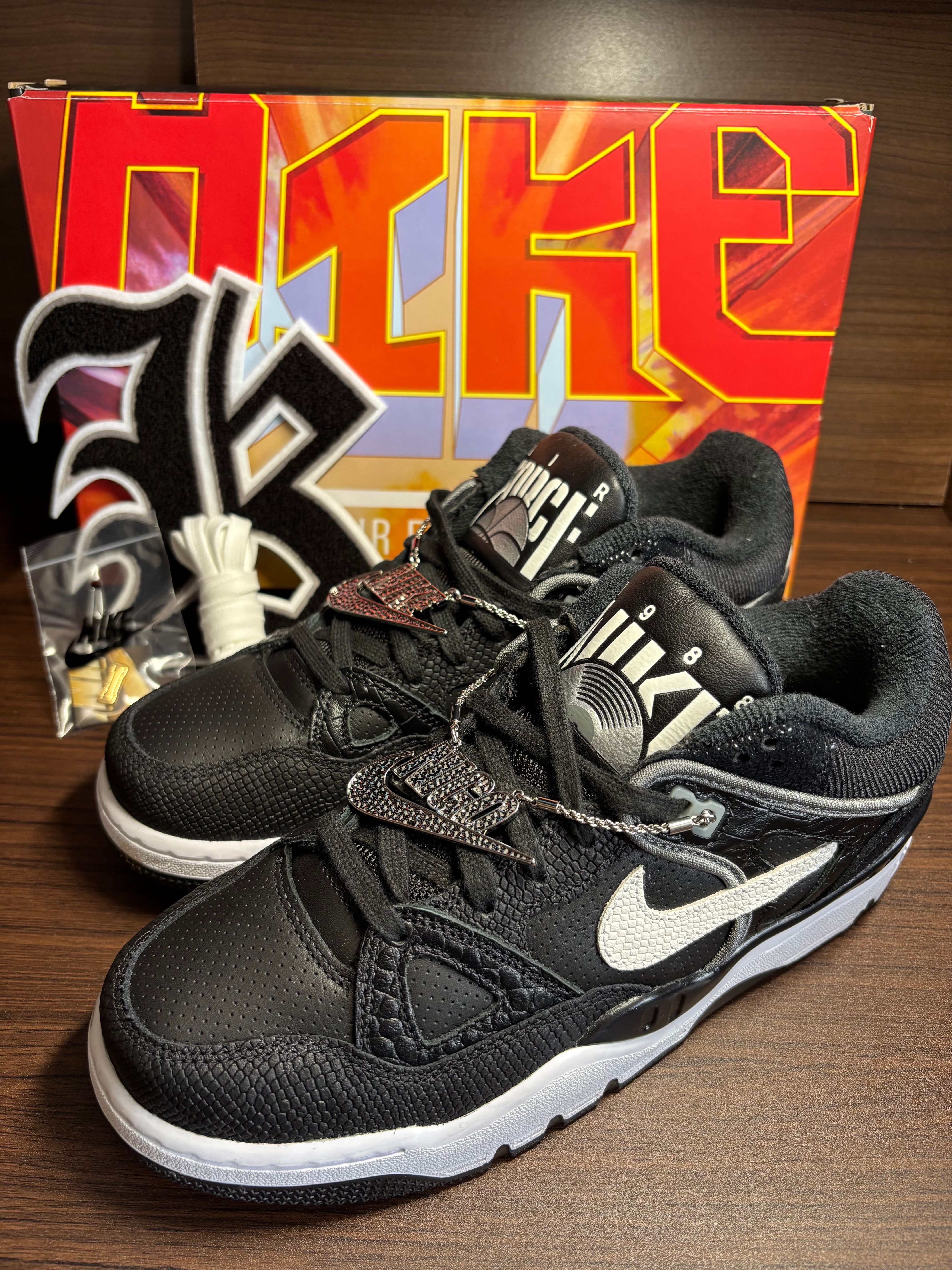 Air Force 3(エアフォース3) 人気の新作/中古通販【スニーカー