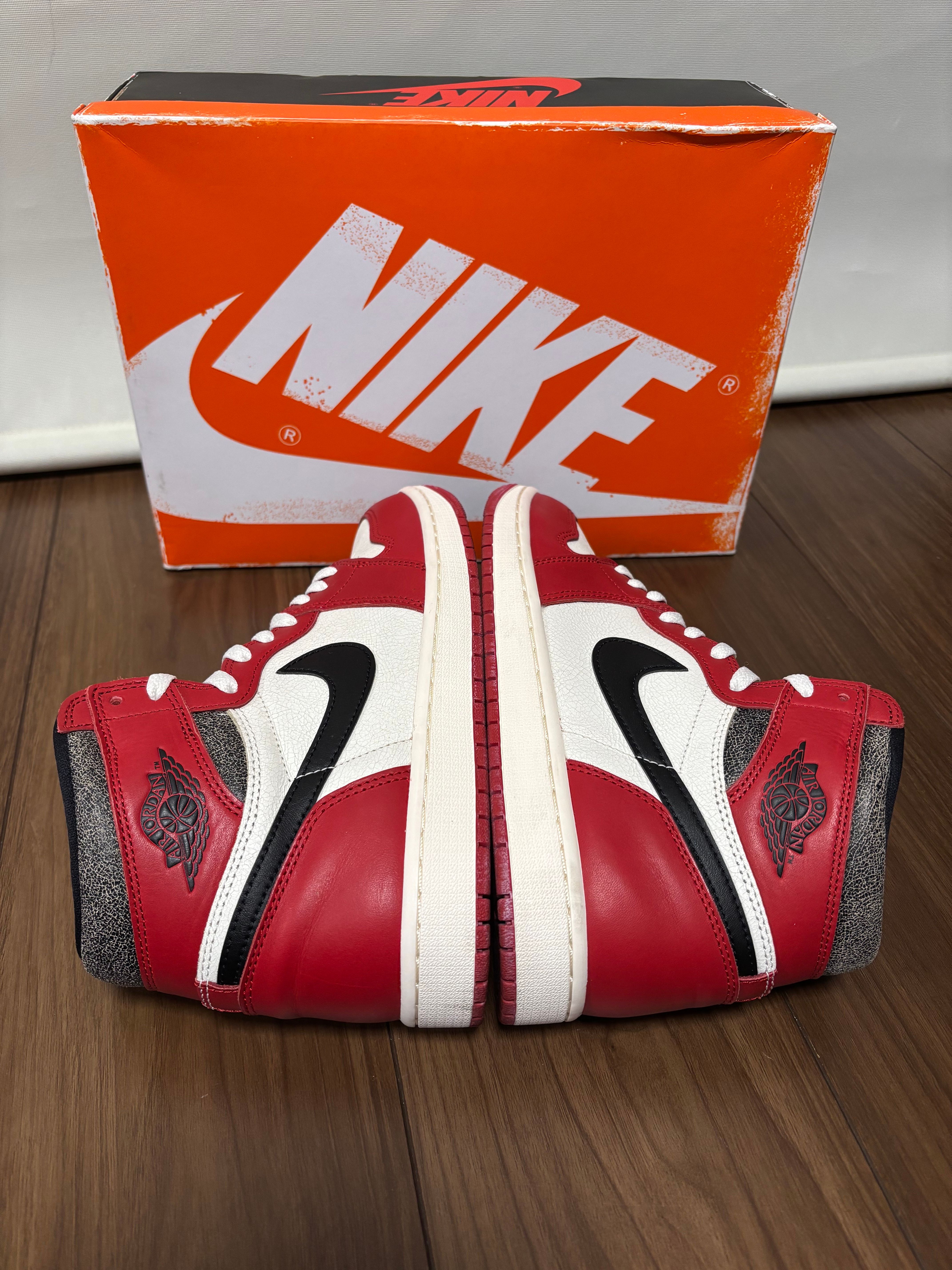 Nike Air Jordan 1 High OG "Lost & Found/Chicago"