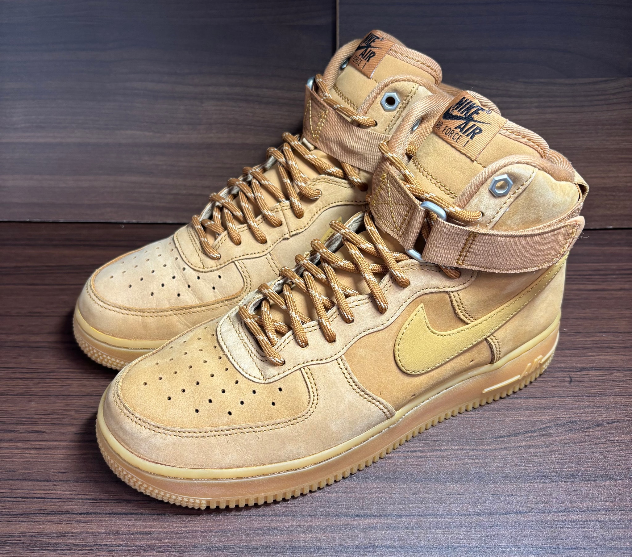 Nike Air Force 1 High "Flax/Wheat" (2019)