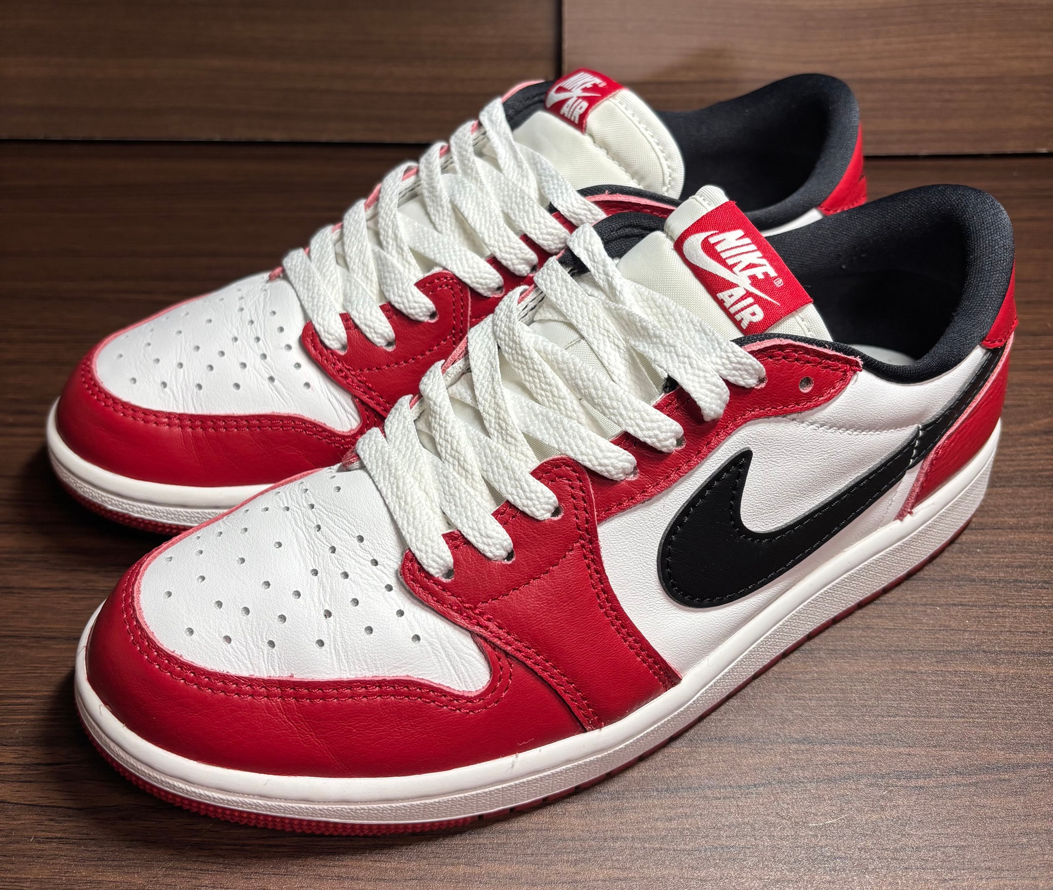 Nike Air Jordan 1 Retro Low OG "Chicago" (2025)