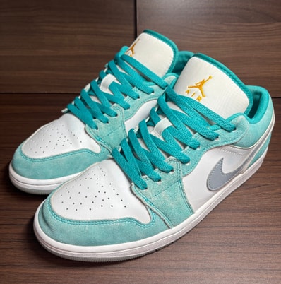 Nike Air Jordan 1 Low SE "New Emerald"