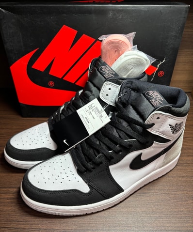 Nike Air Jordan 1 High OG "Bleached Coral"