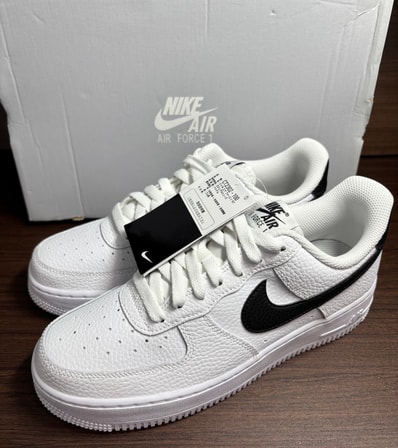 Nike Air Force 1 Low '07 "White Black Pebbled Leather"