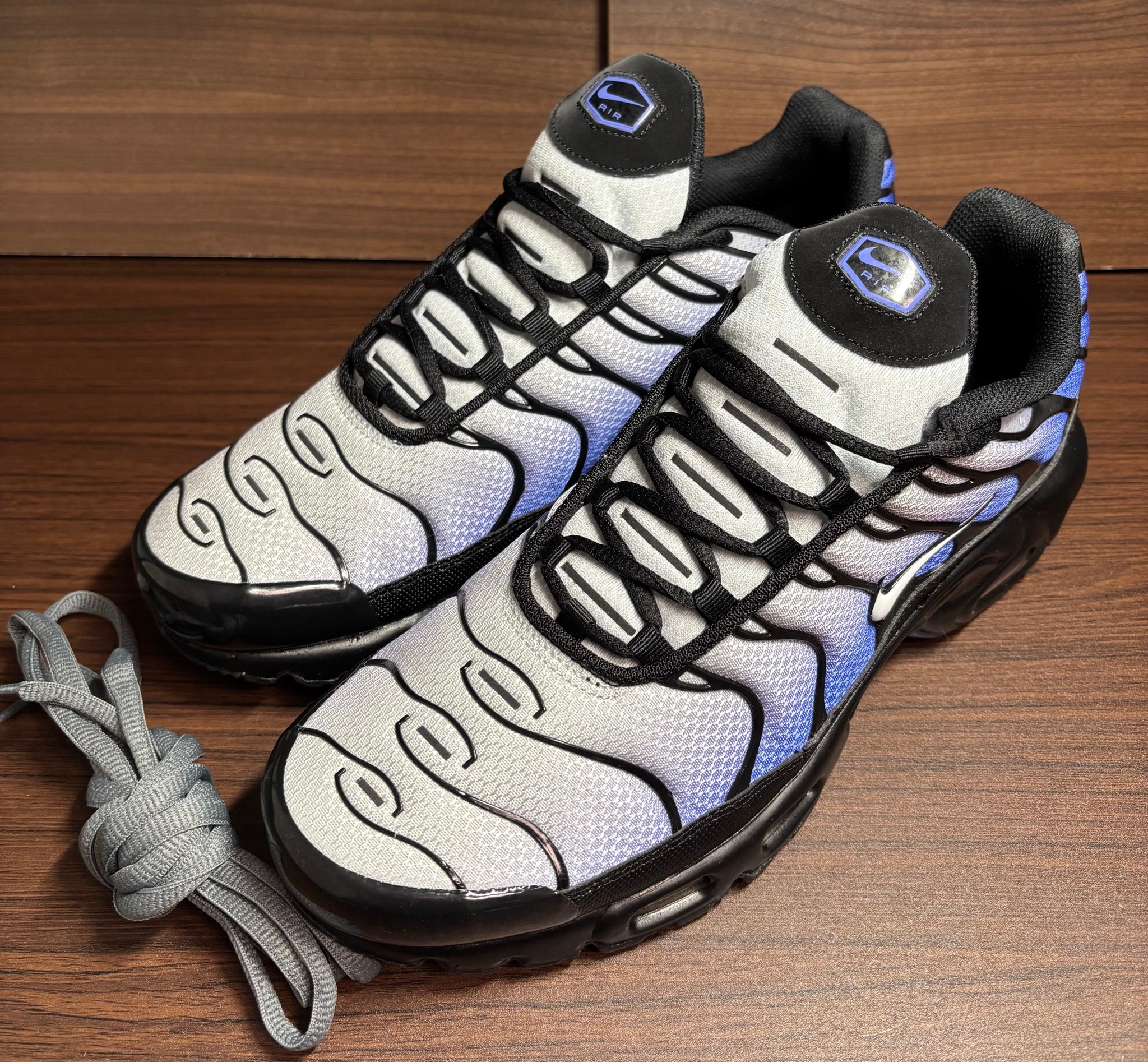 Nike Air Max Plus "Black/Sapphire"