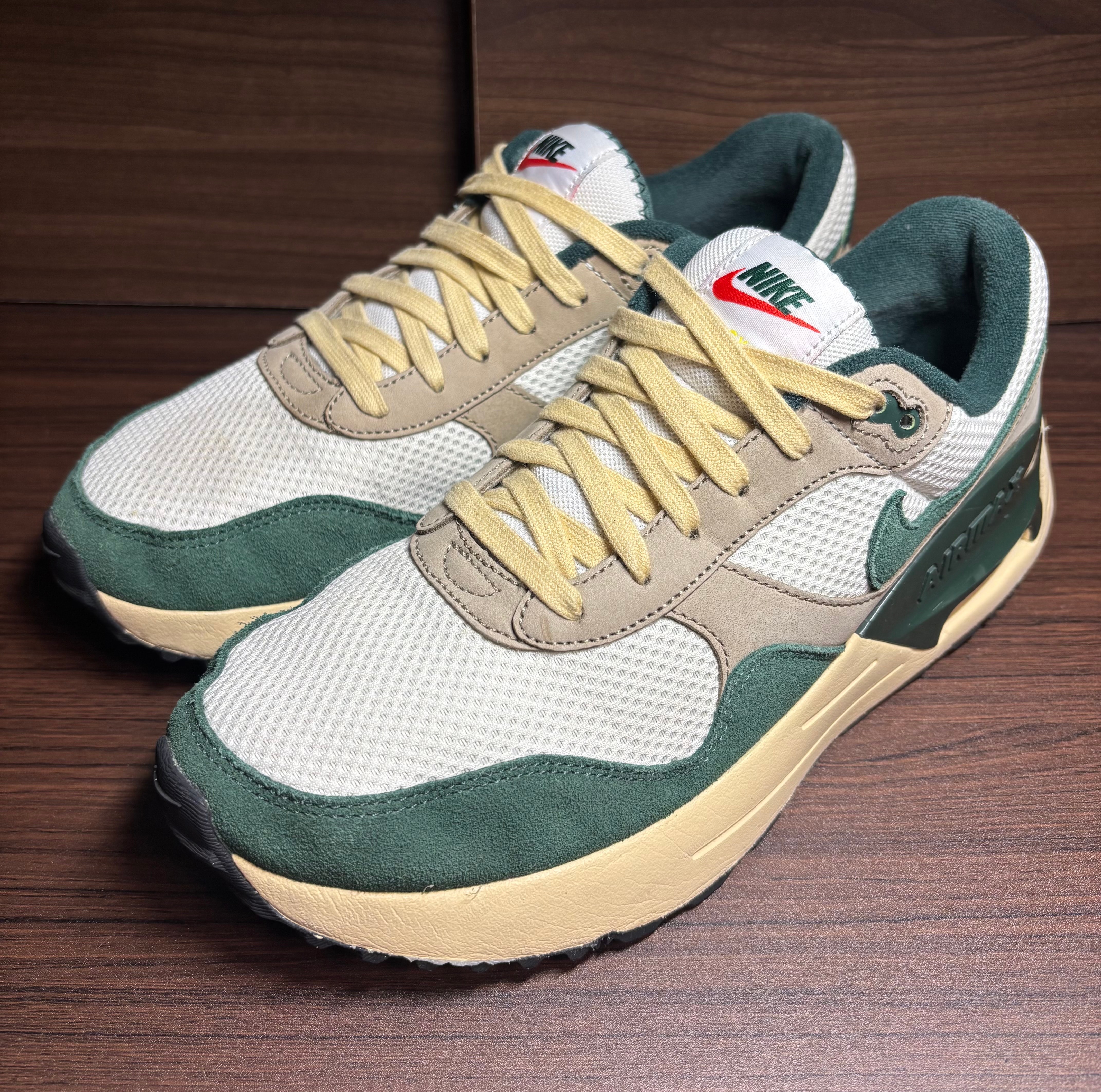 ナイキ エアマックス システム "セイル/ノーブルグリーン"