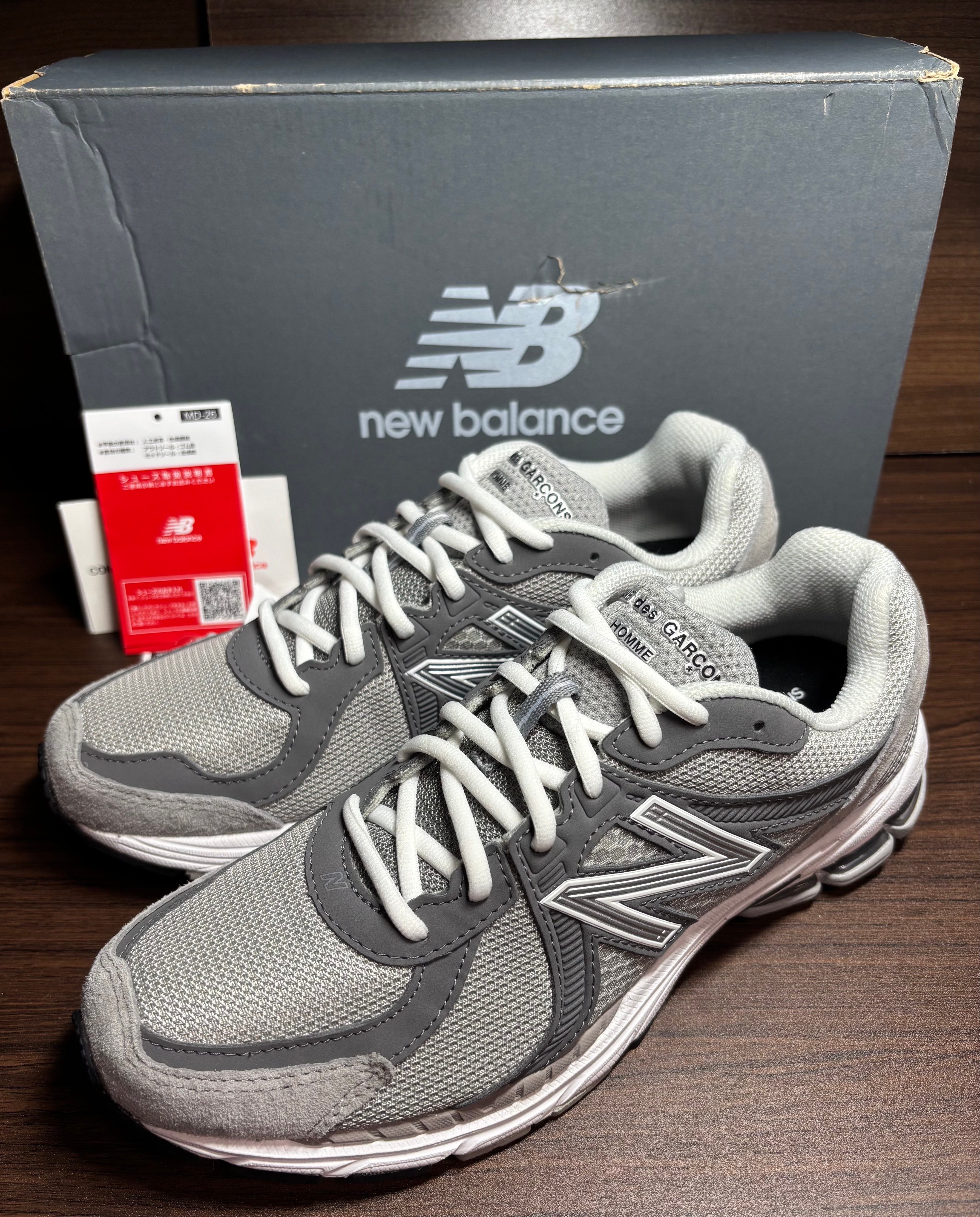 コムデギャルソン オム × ニューバランス 860V2 "グレー"