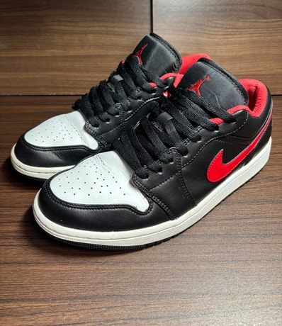 Nike Air Jordan 1 Low "White Toe"