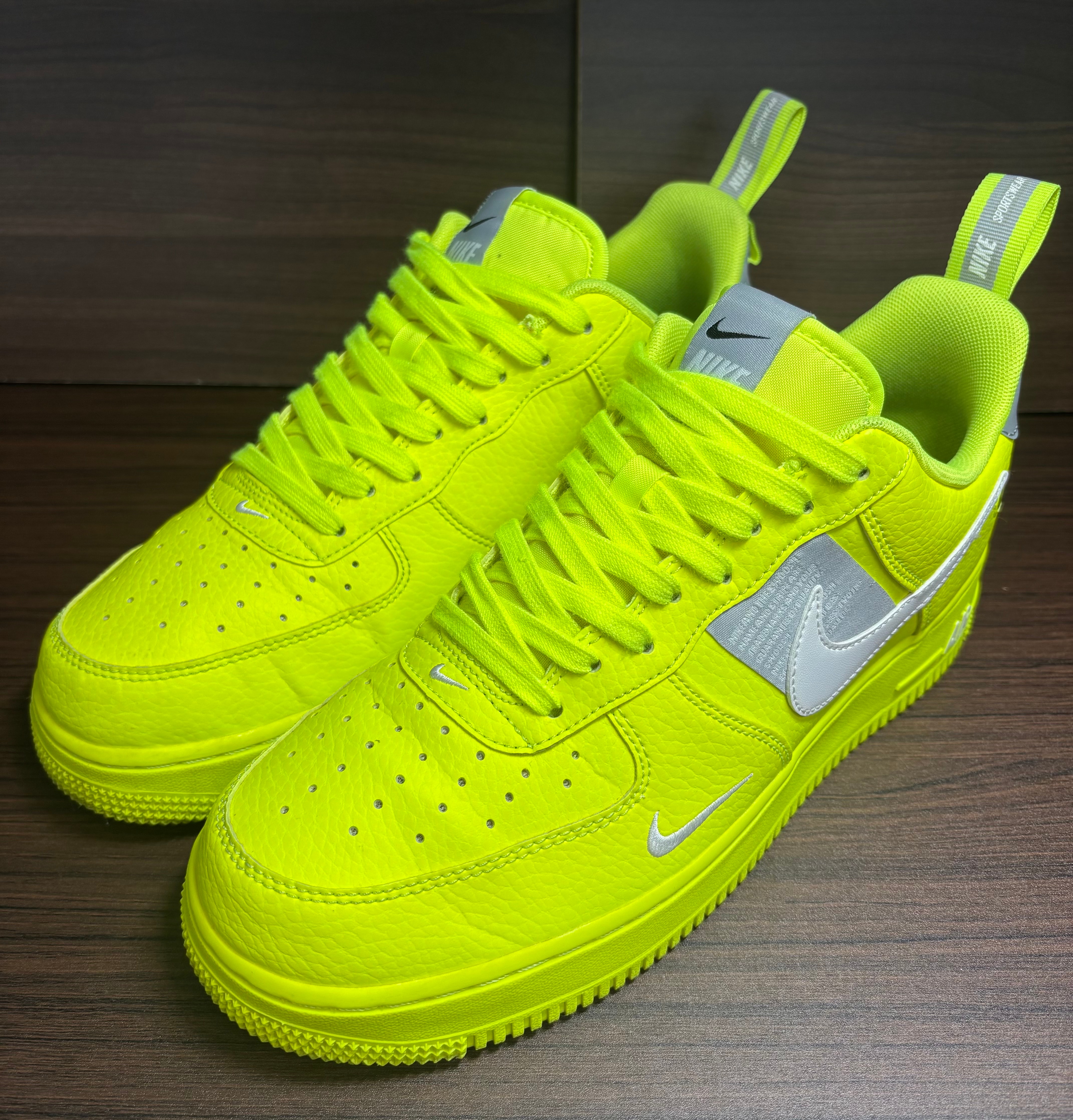 Nike Air Force 1 Low Utility "Volt/White/Black/Wolf Grey"
