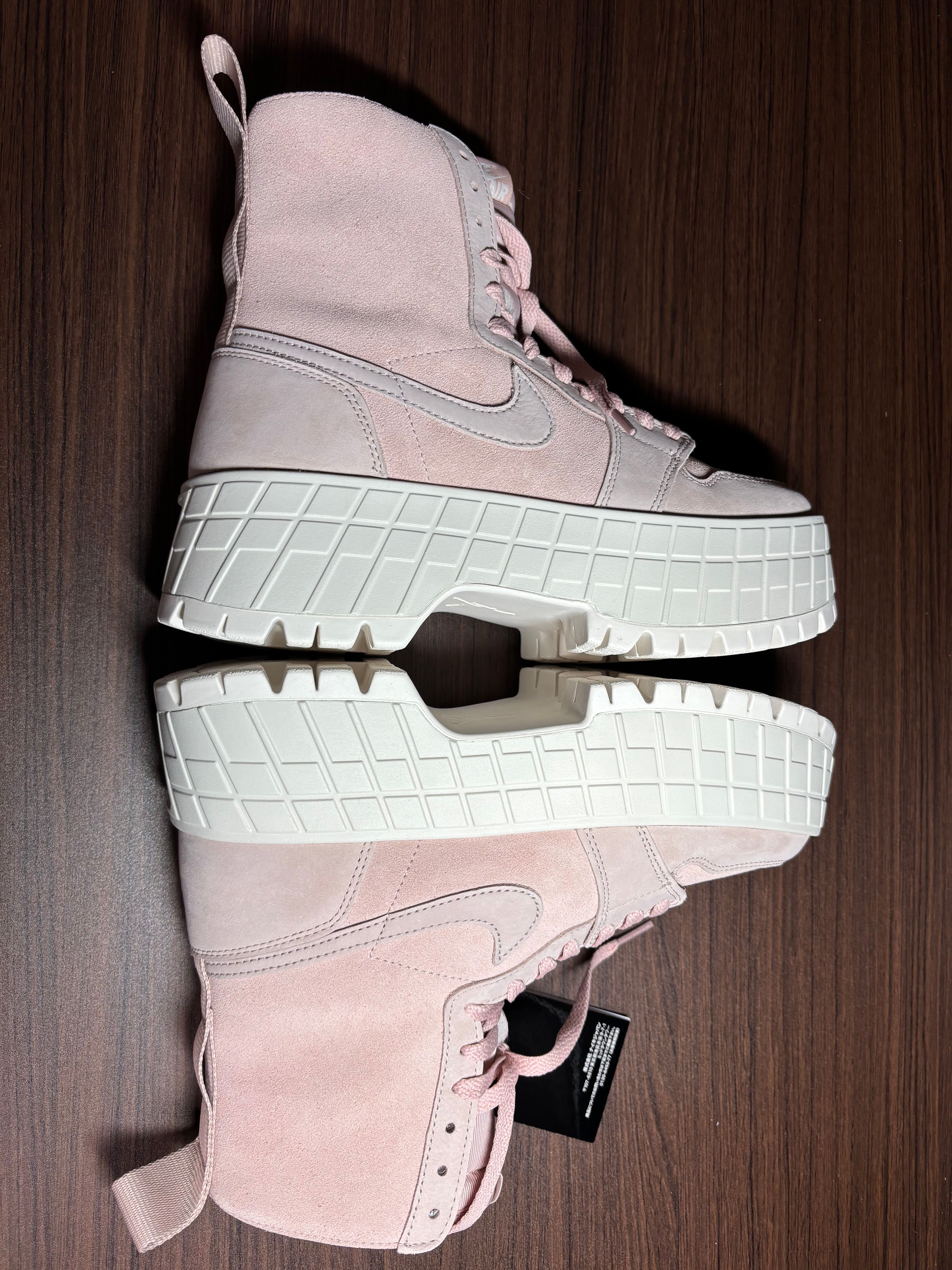 Nike Women's Air Jordan 1 Brooklyn High "Pink Suede"