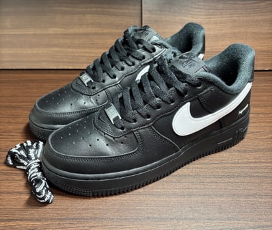 Supreme × Nike Air Force 1 Low "Black/White"