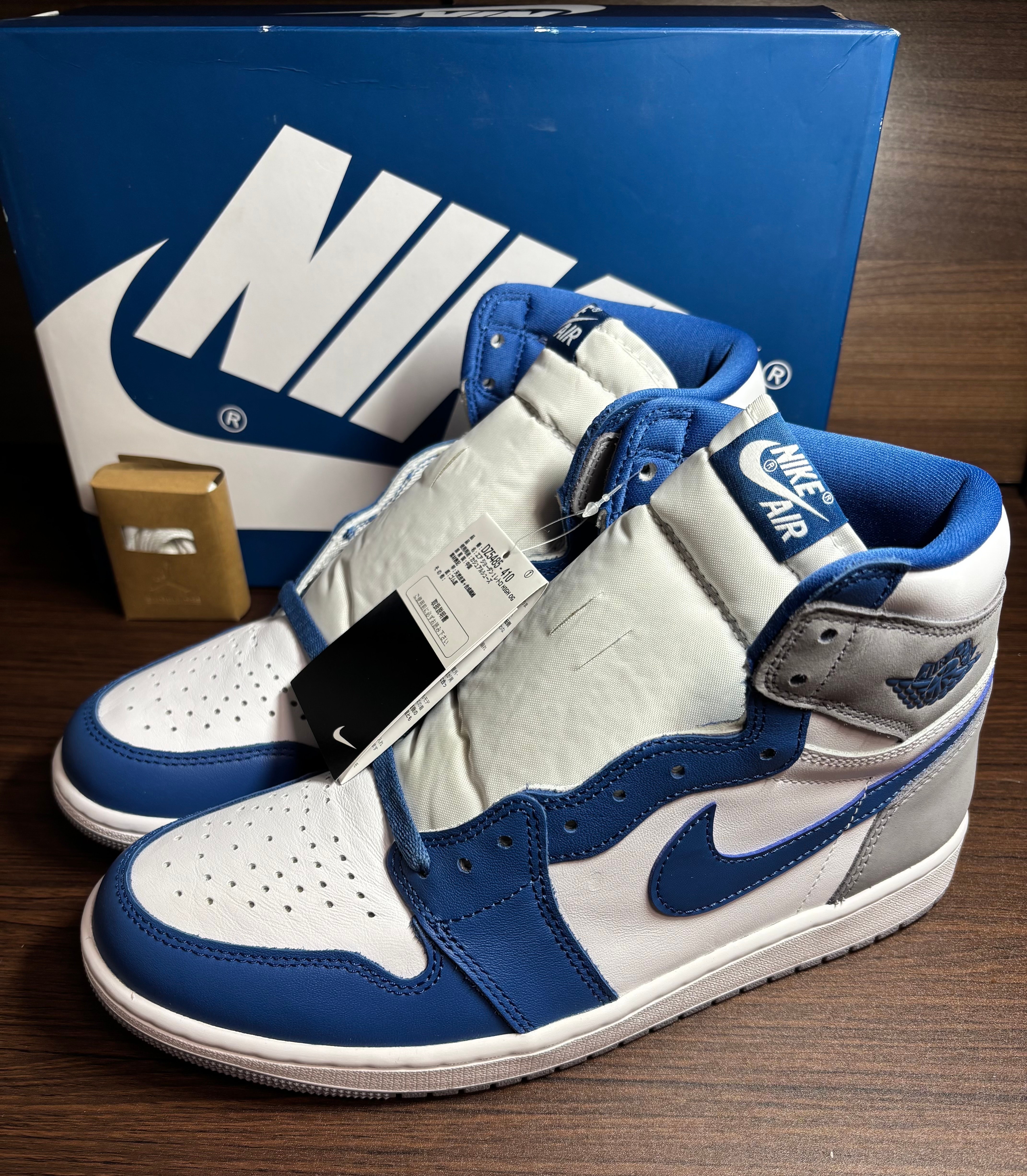 ナイキ エアジョーダン1 ハイ OG "トゥルーブルー"