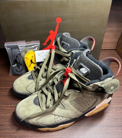 Travis Scott × Nike Air Jordan 6 Retro "Medium Olive"