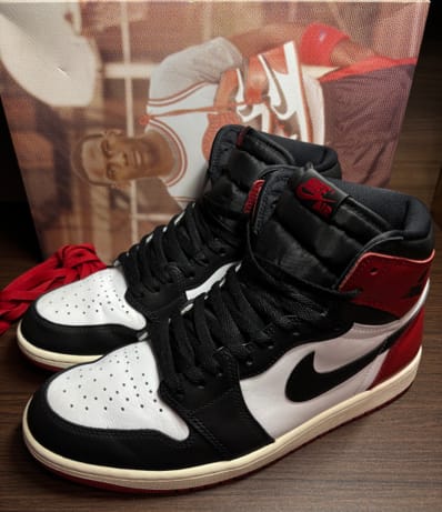 Nike Air Jordan 1 Retro High OG "Black Toe Reimagined"