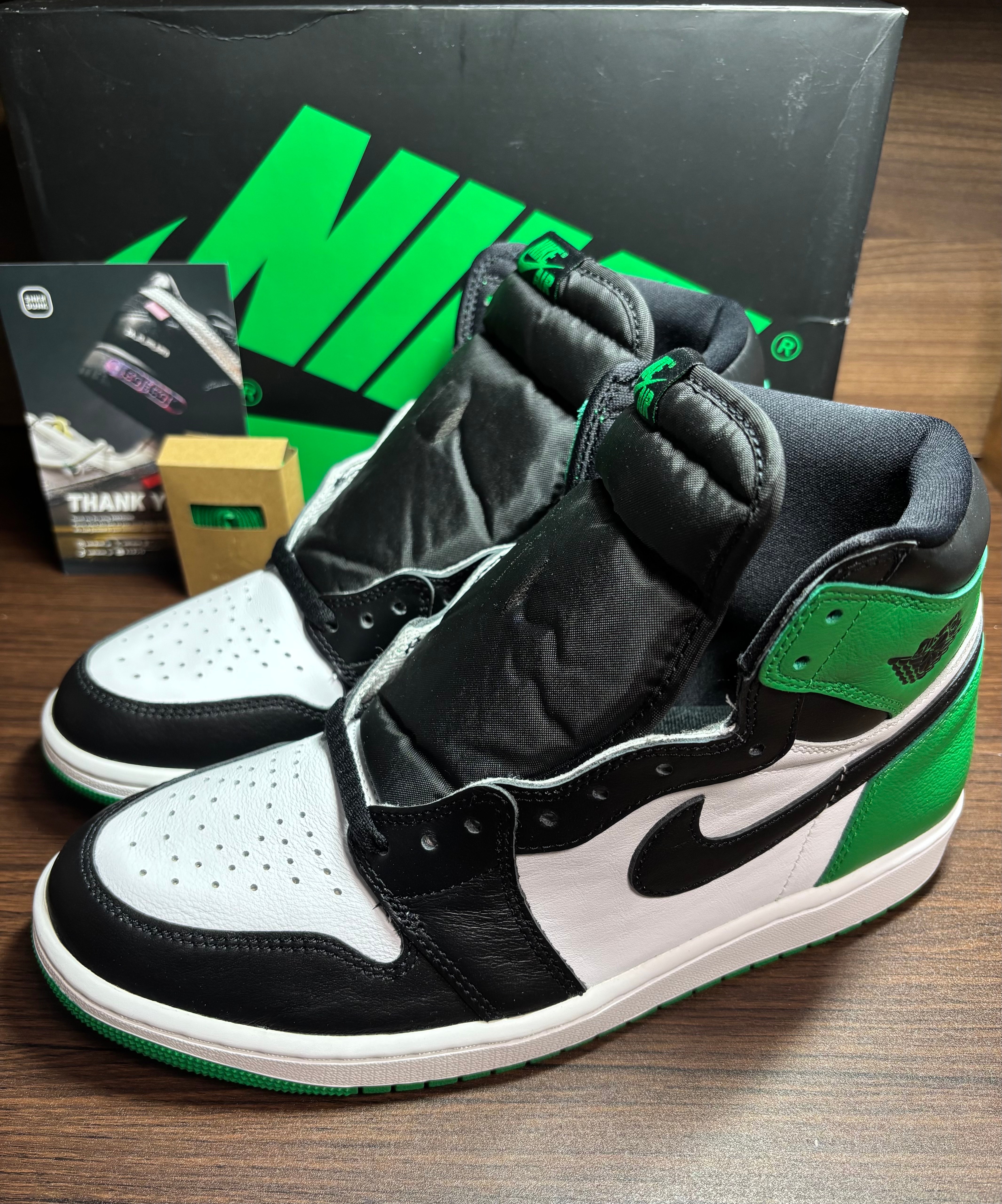 Nike Air Jordan 1 Retro High OG "Celtics/Black and Lucky Green" (2023)