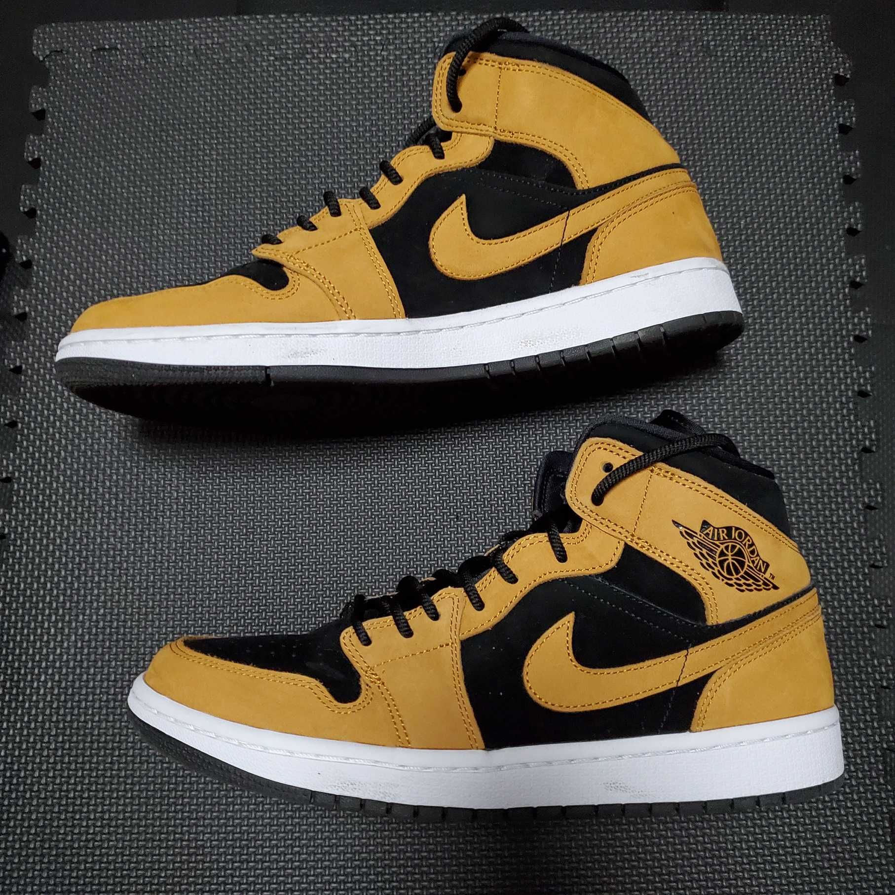 Nike Women's Air Jordan 1 Mid "Wheat"