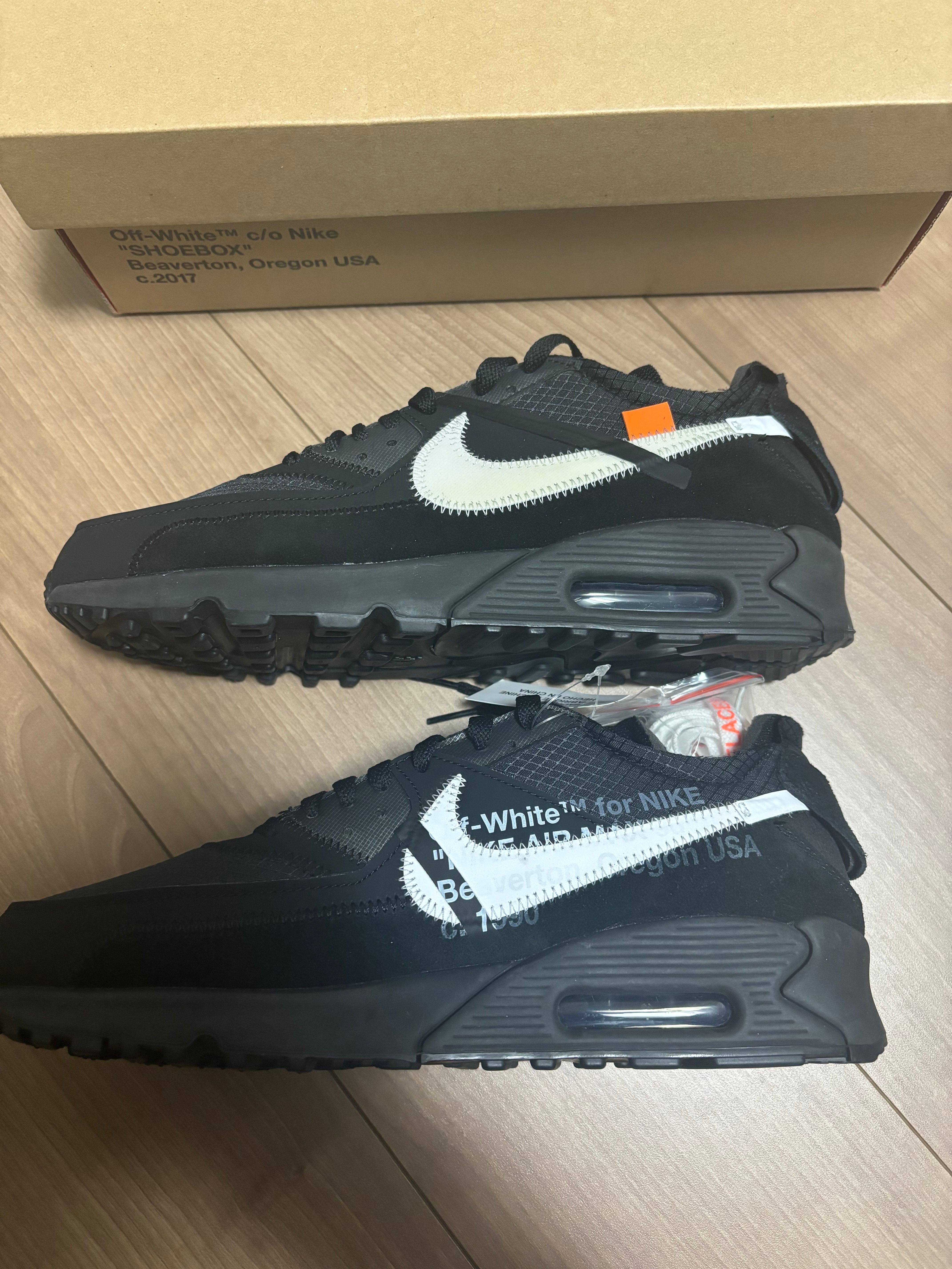 Off-White × Nike Air Max 90 "Black/Black-Cone-White"