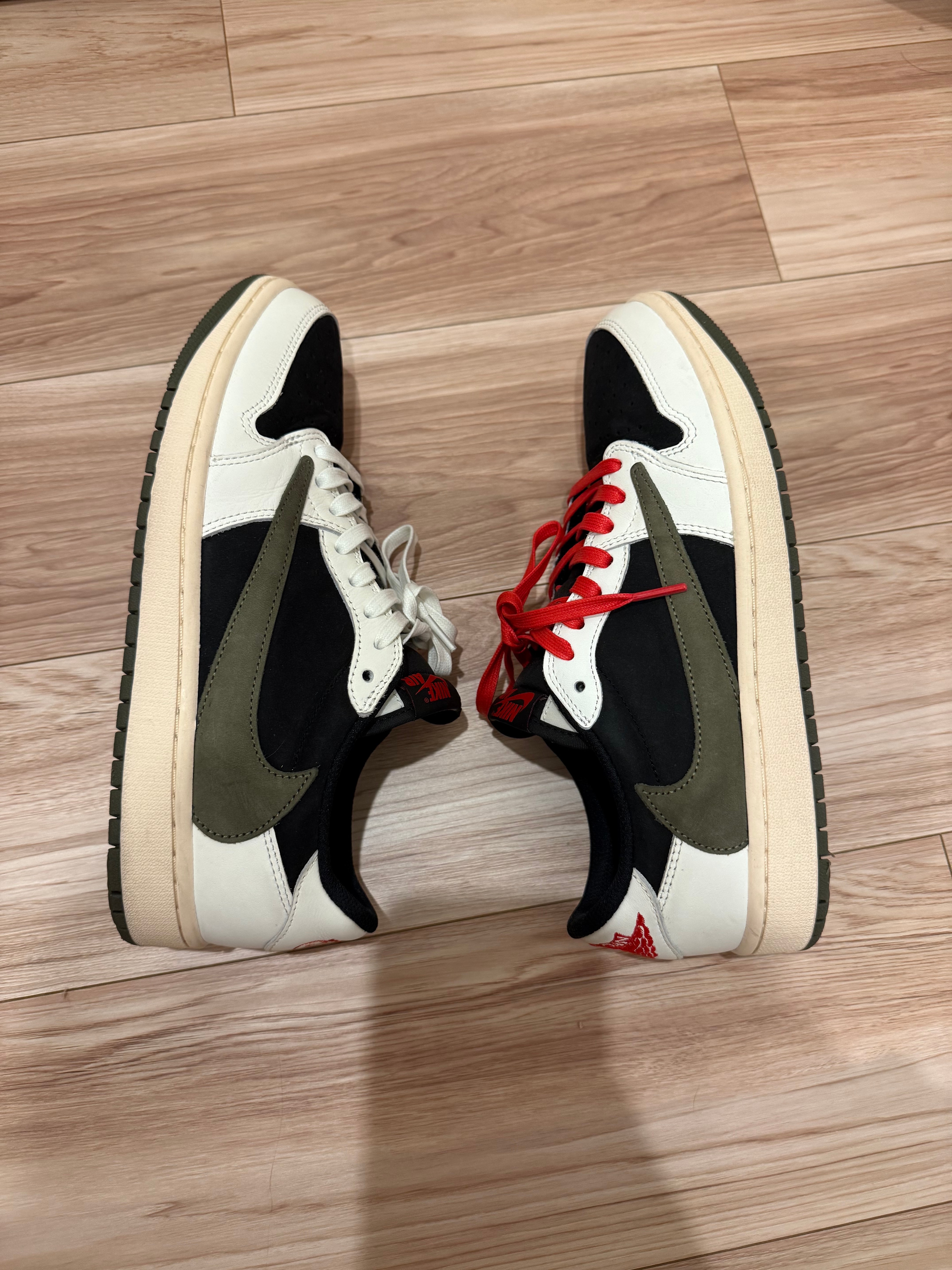 Travis Scott × Nike Women's Air Jordan 1 Low OG "Medium Olive"